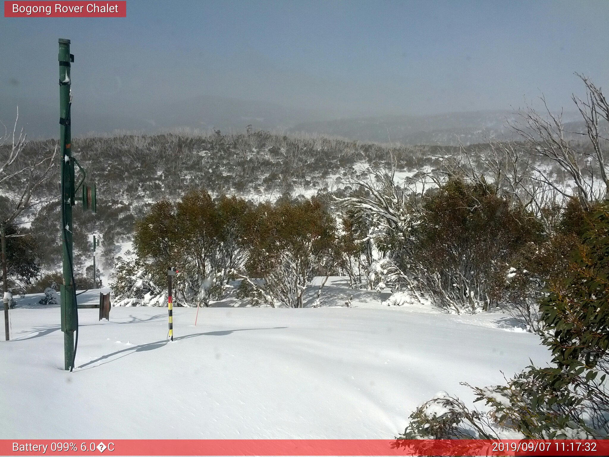 Bogong Web Cam 11:17am Saturday 7th of September 2019