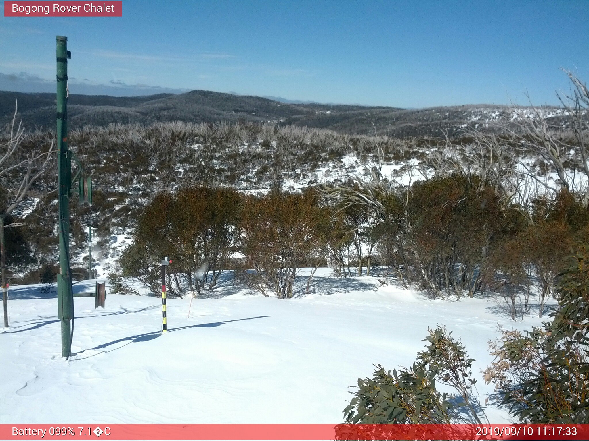 Bogong Web Cam 11:17am Tuesday 10th of September 2019