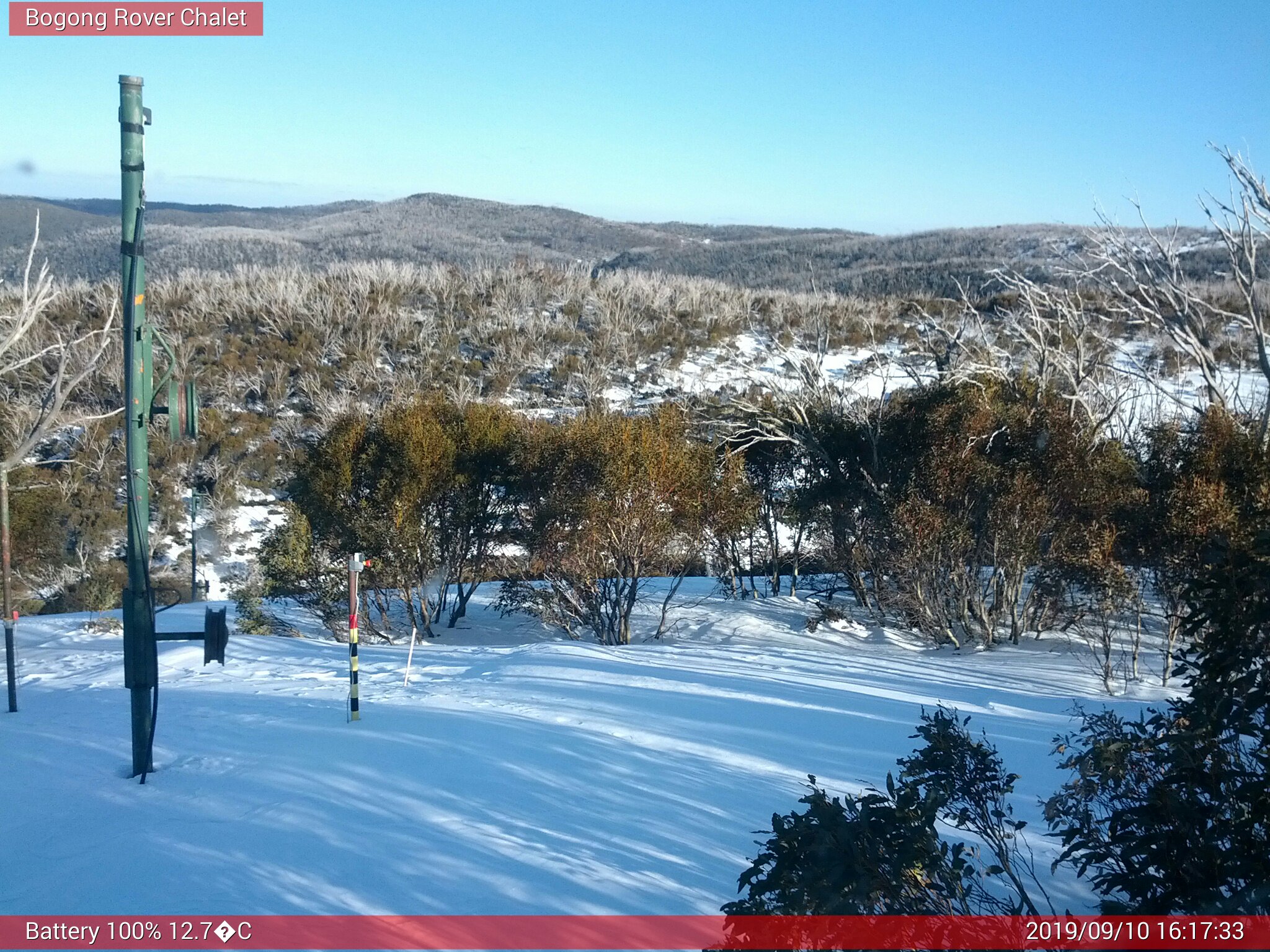 Bogong Web Cam 4:17pm Tuesday 10th of September 2019