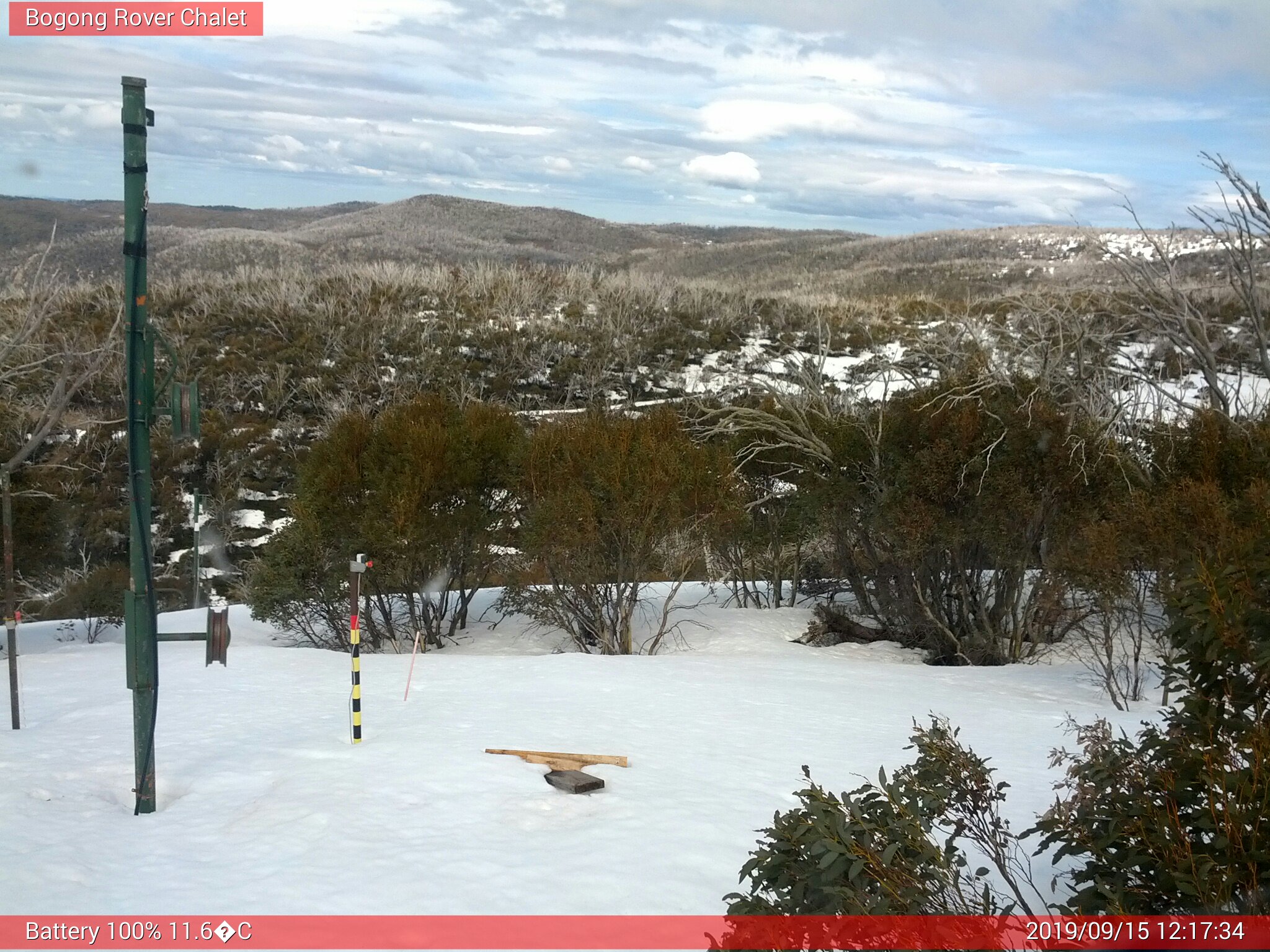 Bogong Web Cam 12:17pm Sunday 15th of September 2019