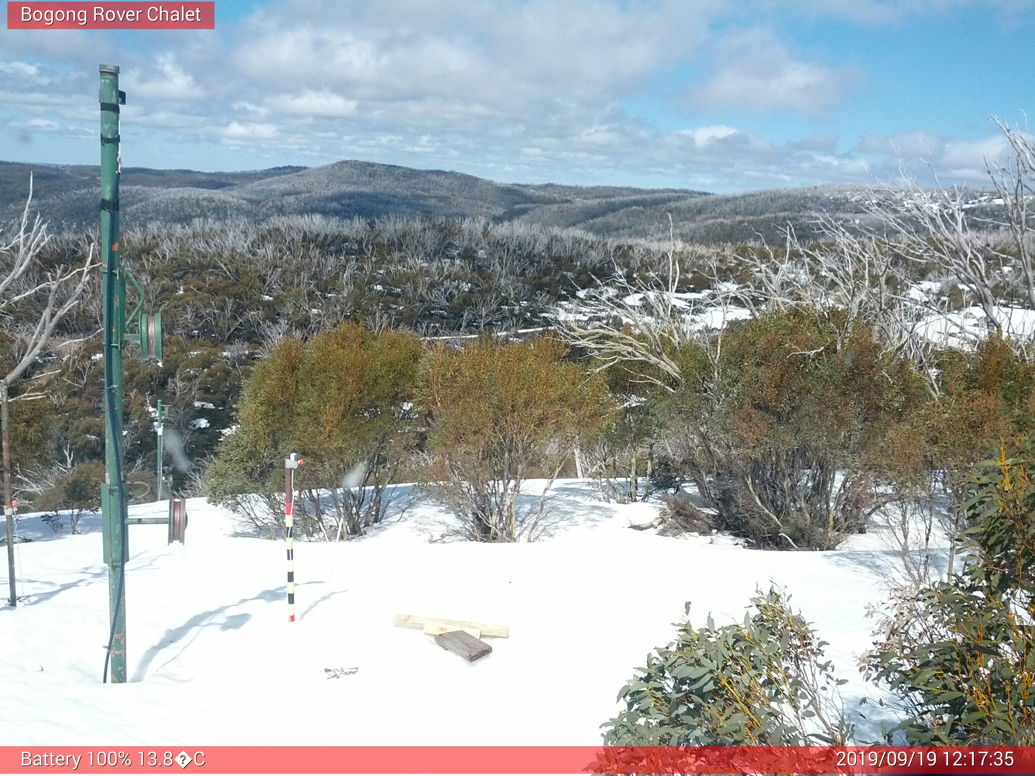 Bogong Web Cam 12:17pm Thursday 19th of September 2019