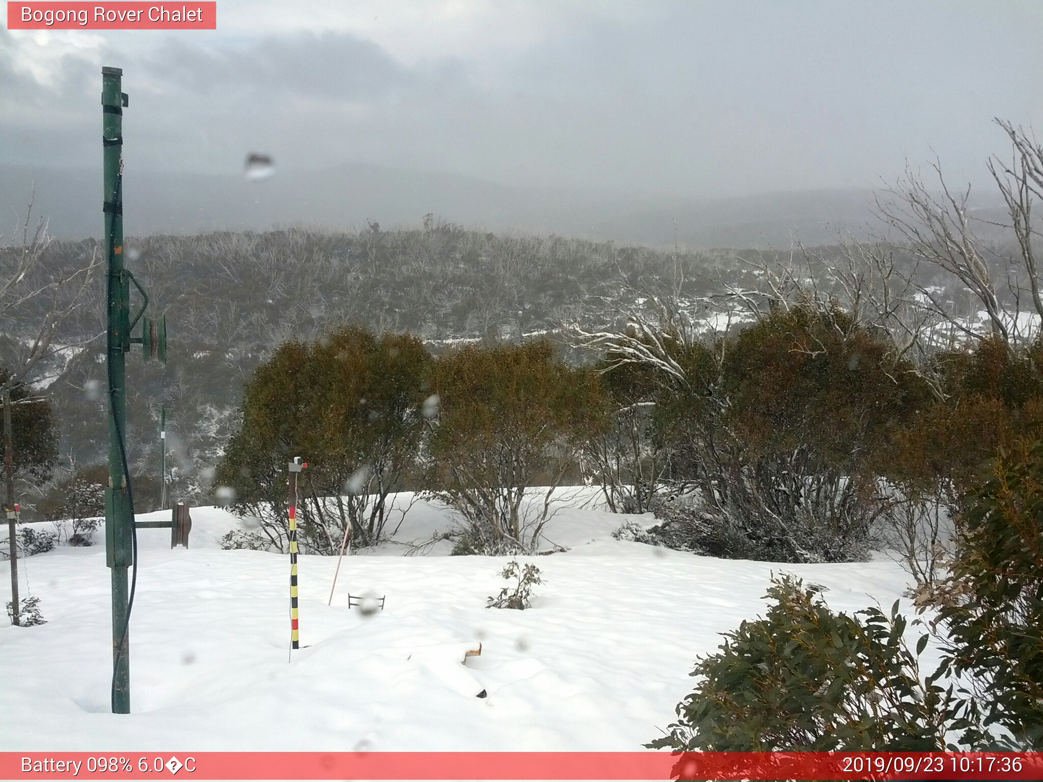 Bogong Web Cam 10:17am Monday 23rd of September 2019