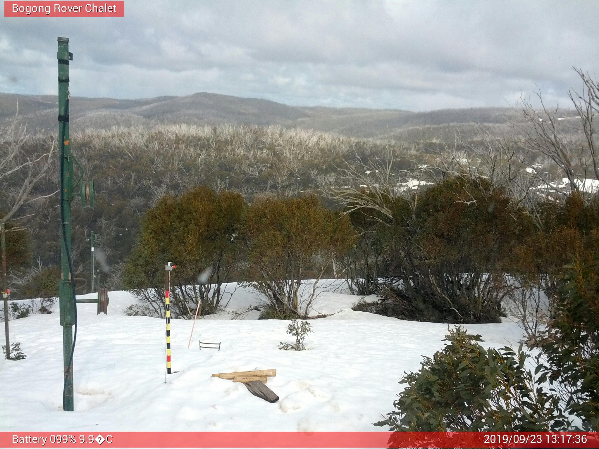 Bogong Web Cam 1:17pm Monday 23rd of September 2019