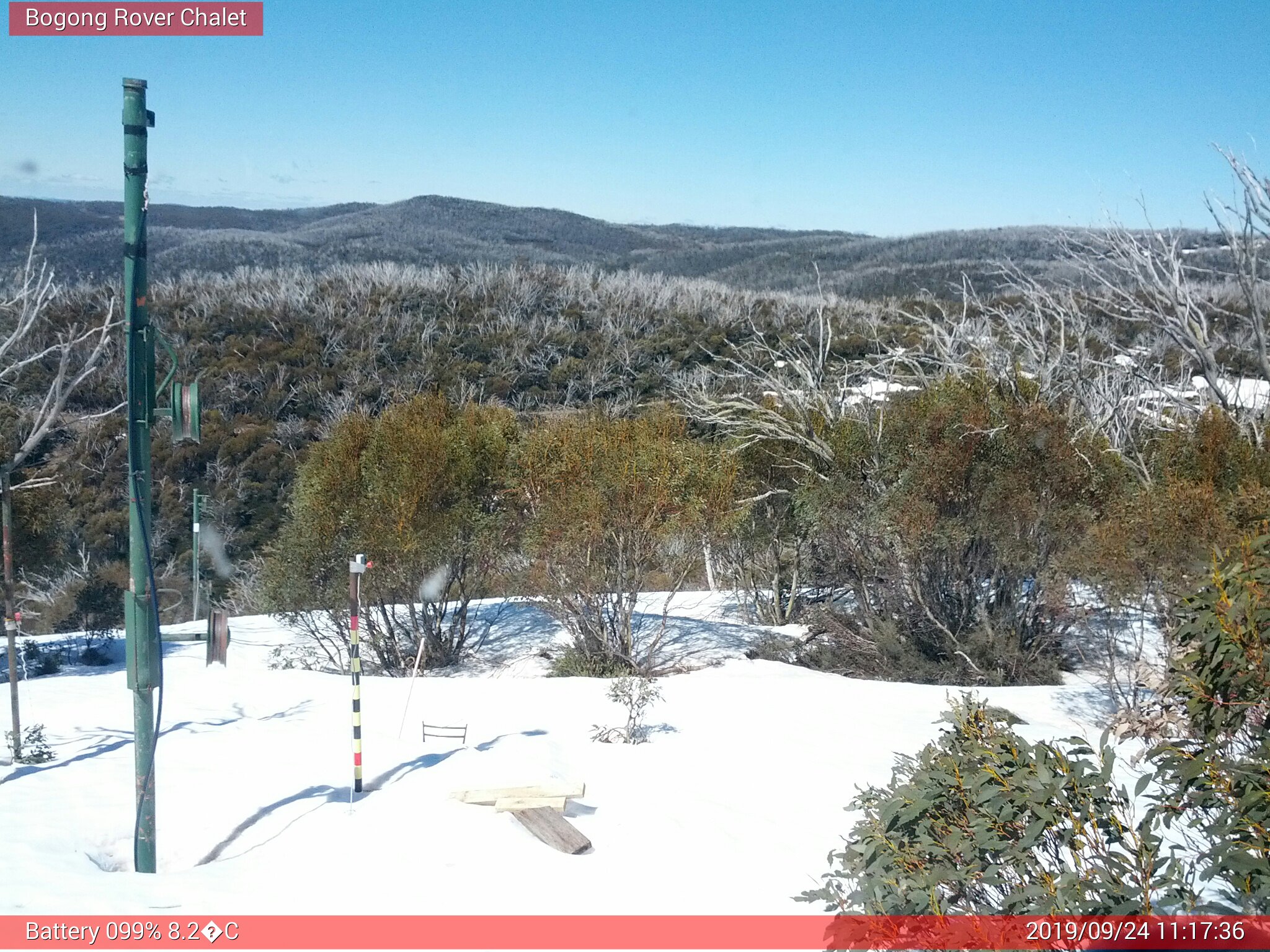 Bogong Web Cam 11:17am Tuesday 24th of September 2019