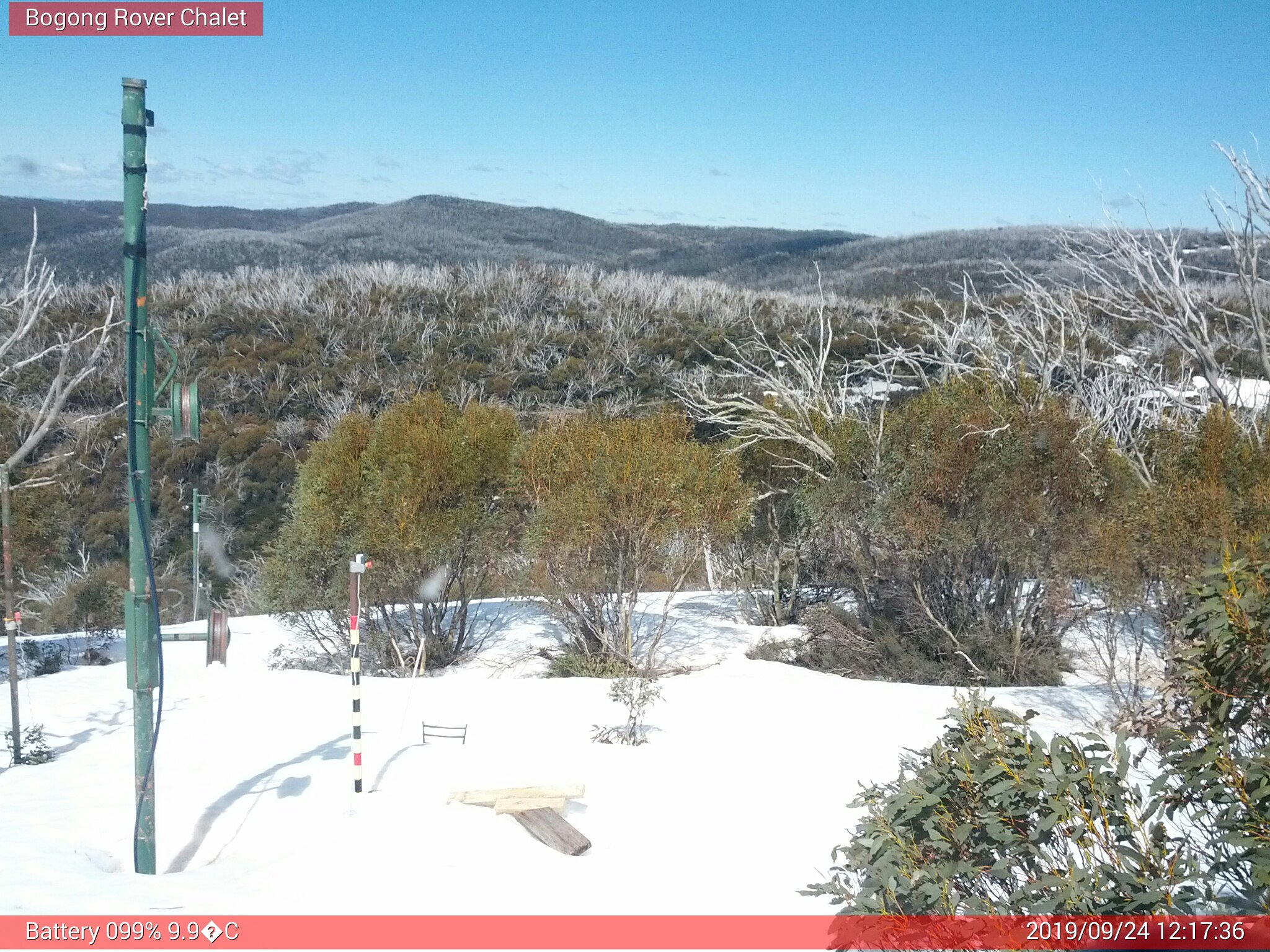 Bogong Web Cam 12:17pm Tuesday 24th of September 2019