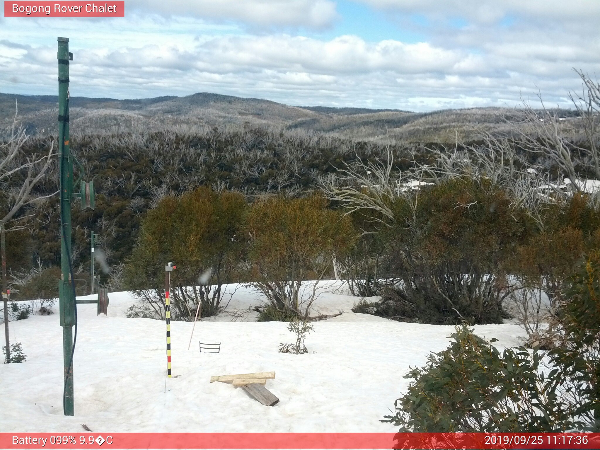 Bogong Web Cam 11:17am Wednesday 25th of September 2019