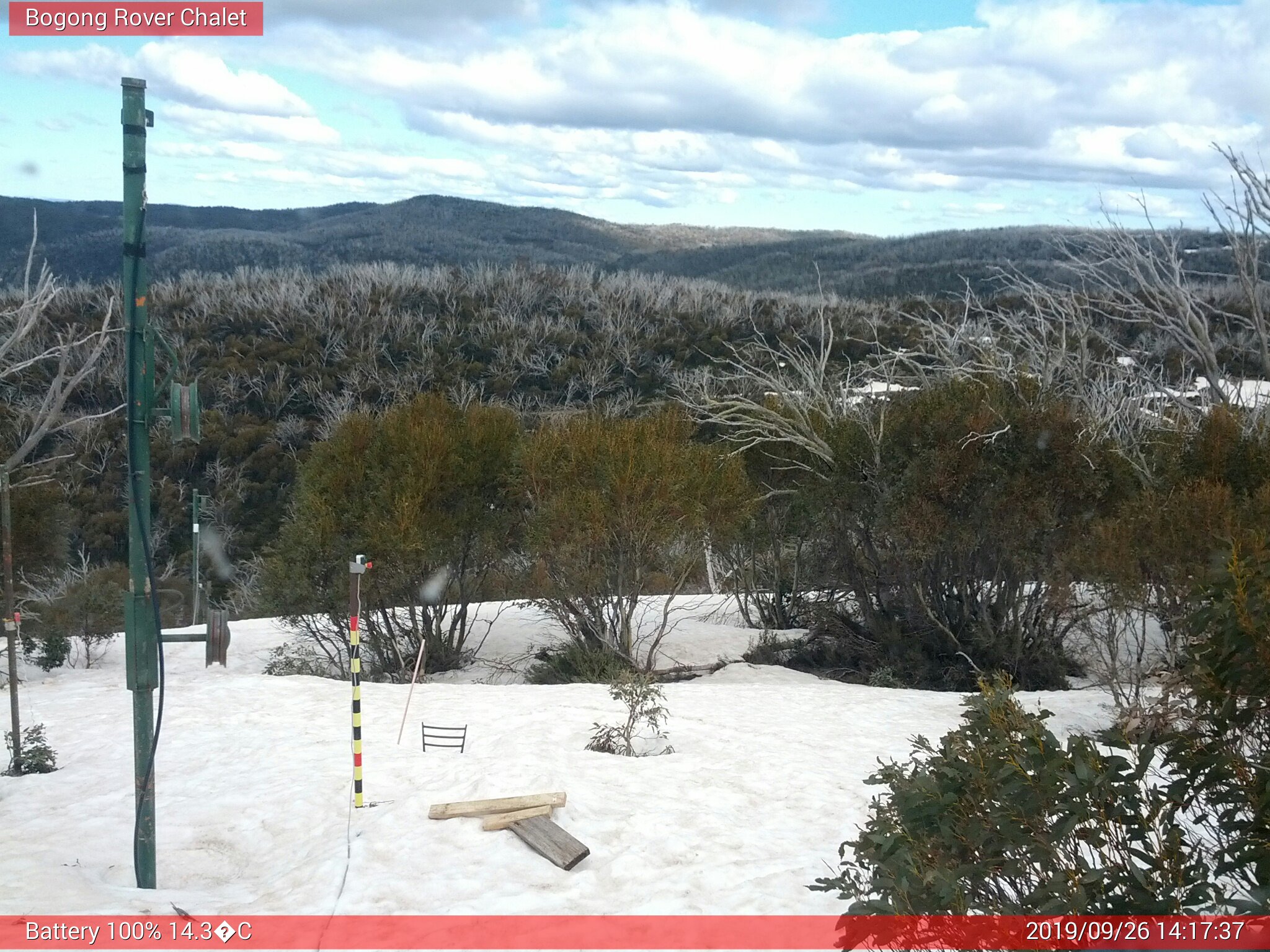 Bogong Web Cam 2:17pm Thursday 26th of September 2019