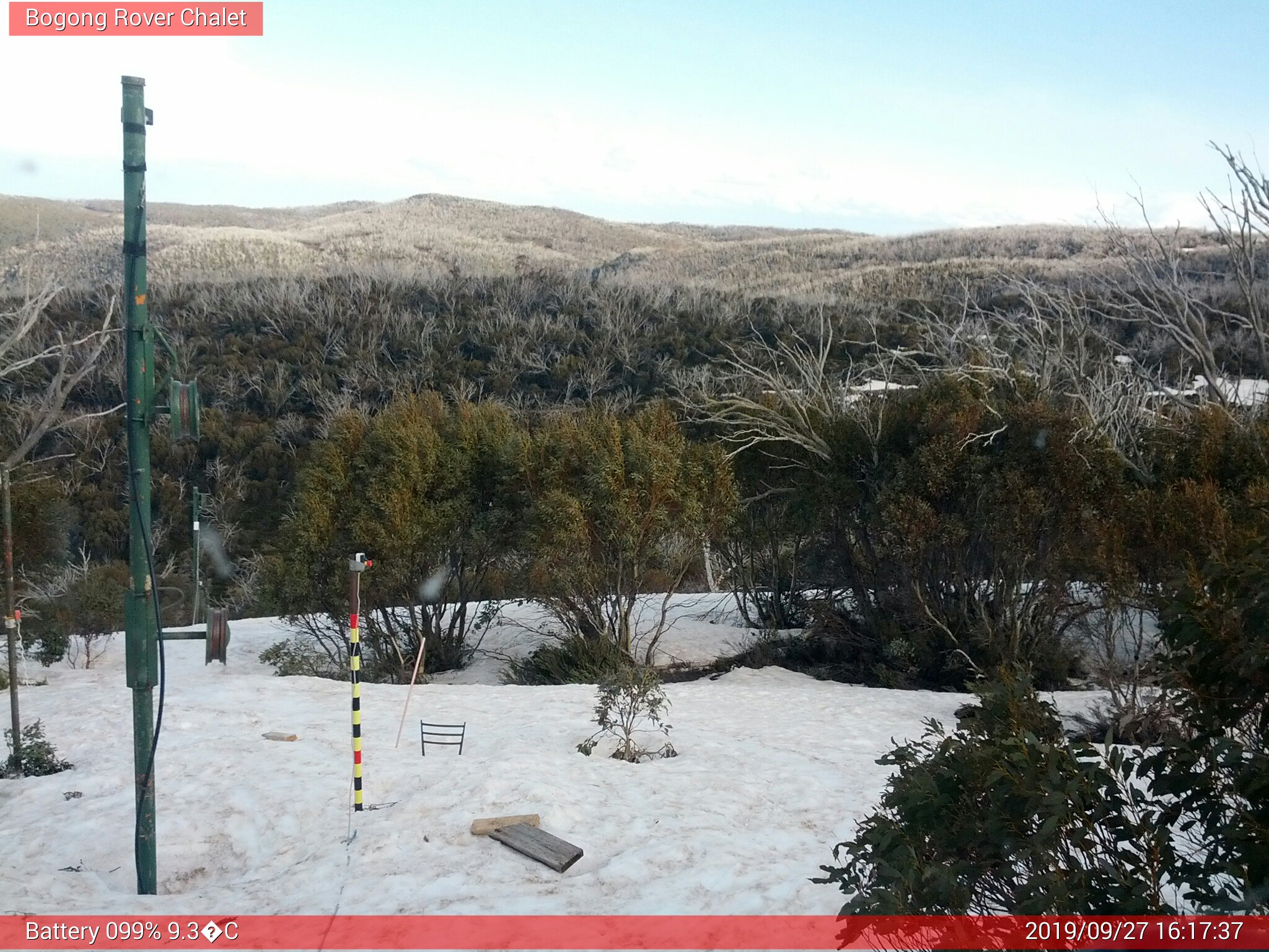 Bogong Web Cam 4:17pm Friday 27th of September 2019