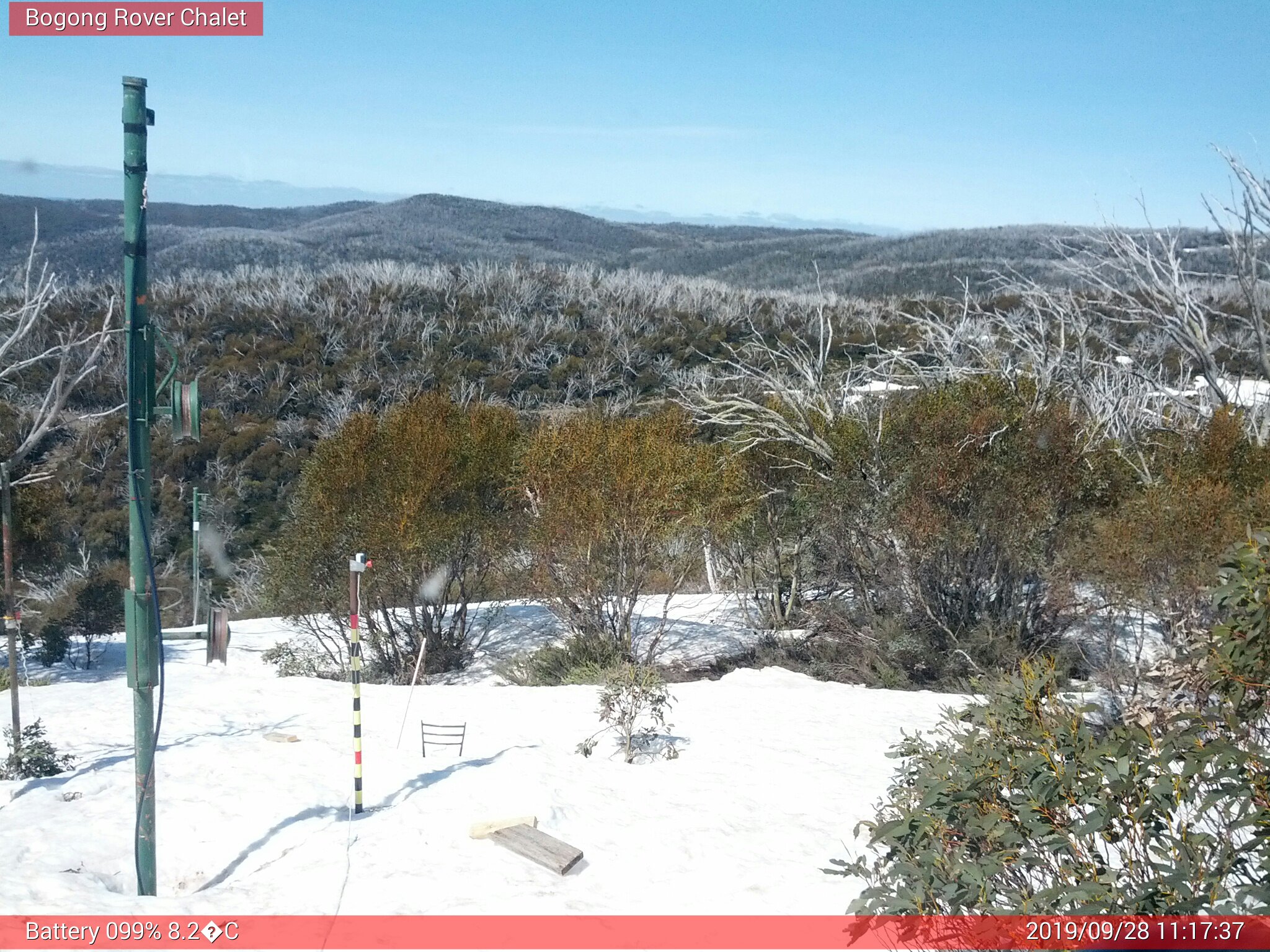 Bogong Web Cam 11:17am Saturday 28th of September 2019