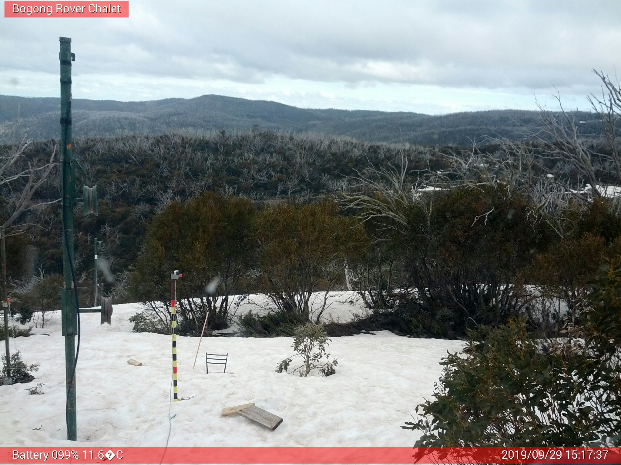 Bogong Web Cam 3:17pm Sunday 29th of September 2019