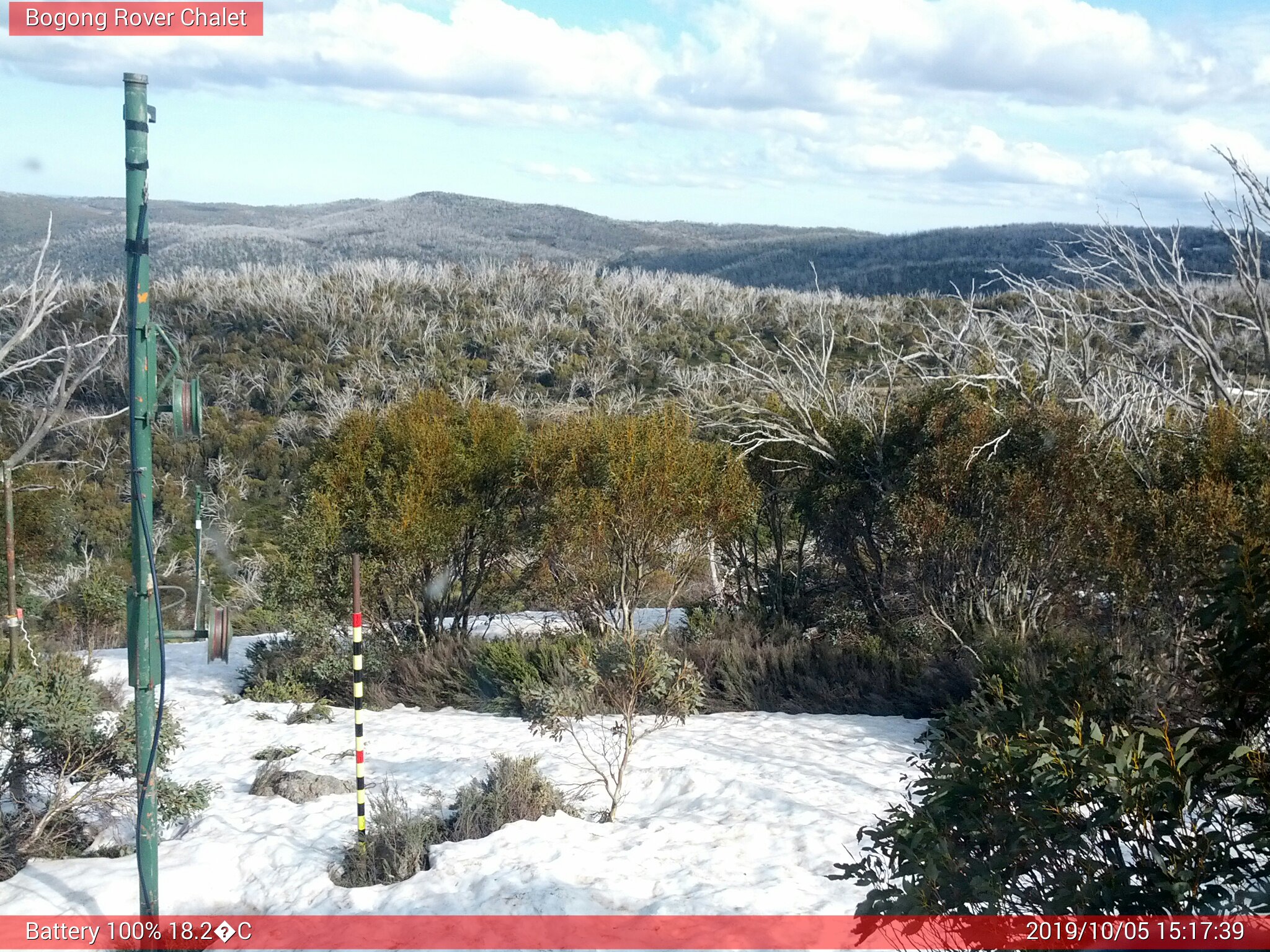 Bogong Web Cam 3:17pm Saturday 5th of October 2019