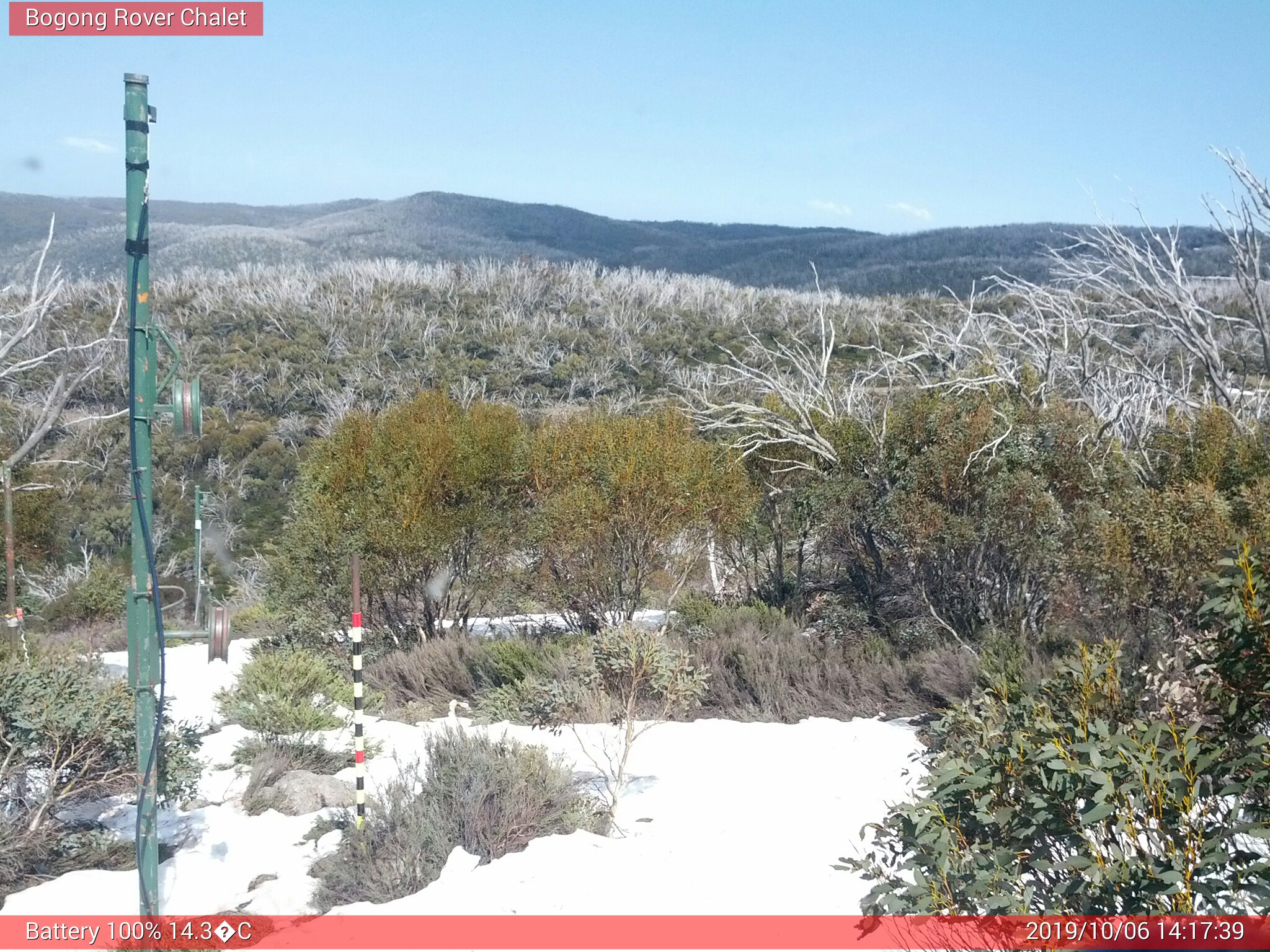 Bogong Web Cam 2:17pm Sunday 6th of October 2019