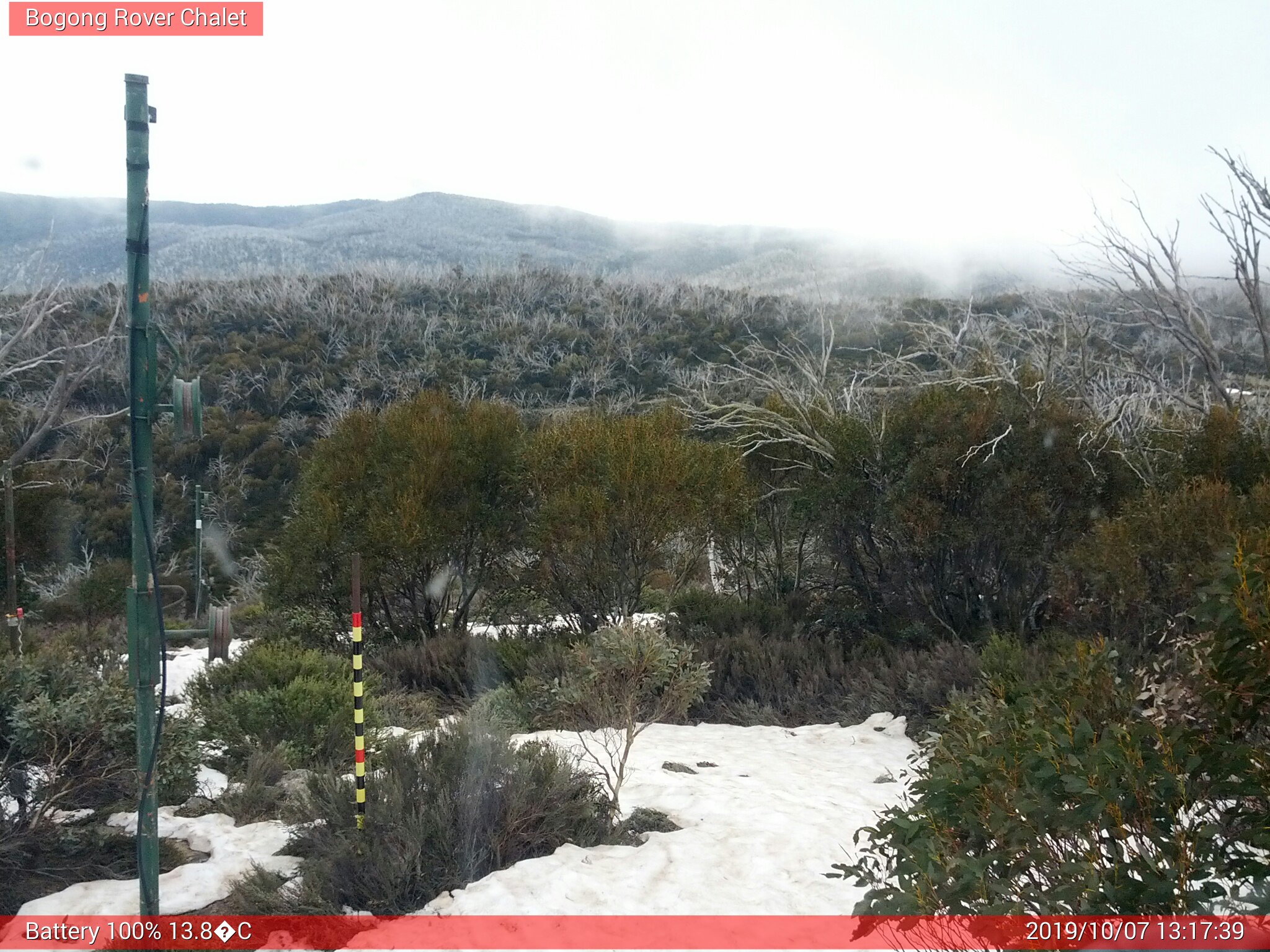 Bogong Web Cam 1:17pm Monday 7th of October 2019