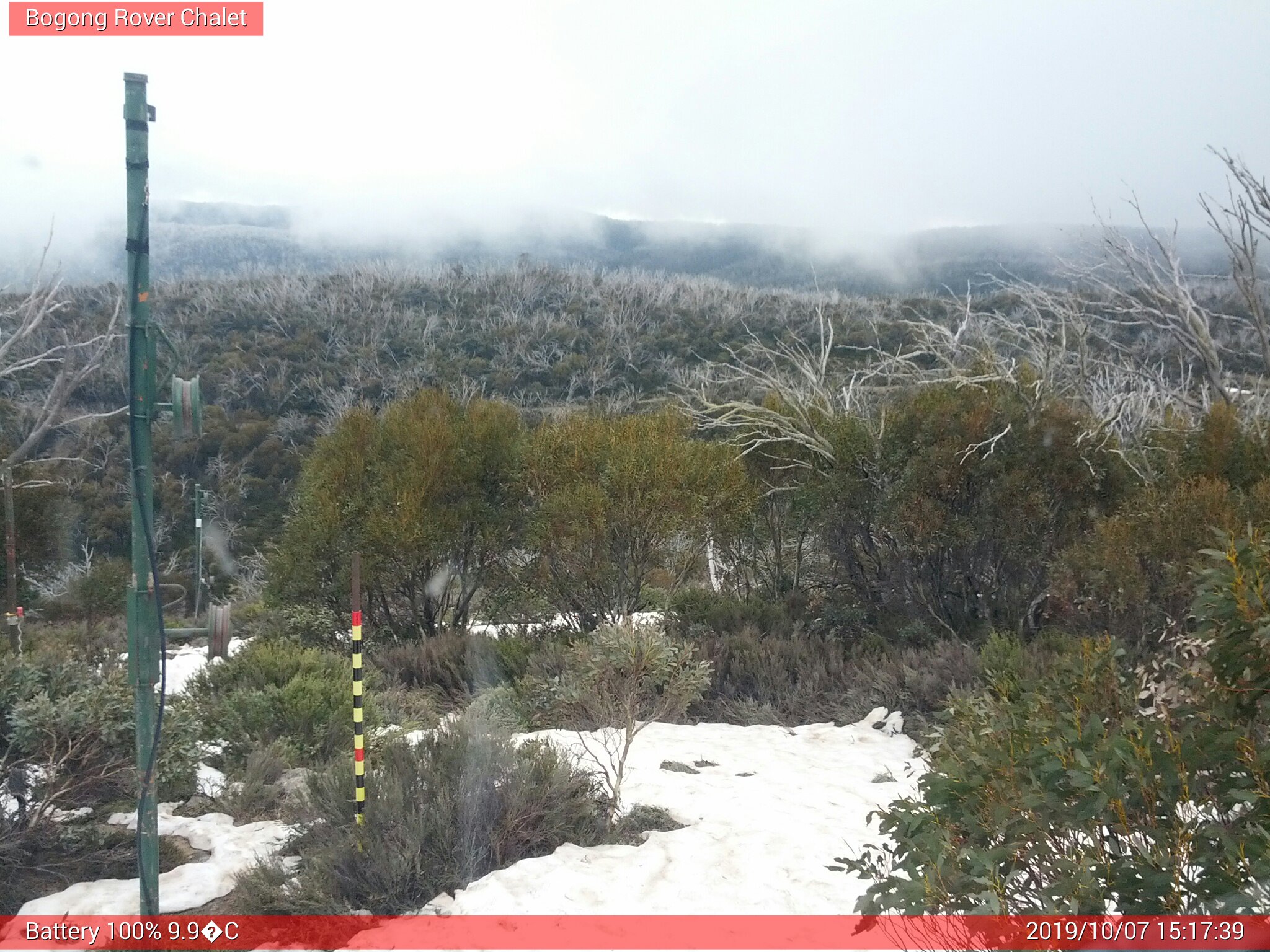 Bogong Web Cam 3:17pm Monday 7th of October 2019