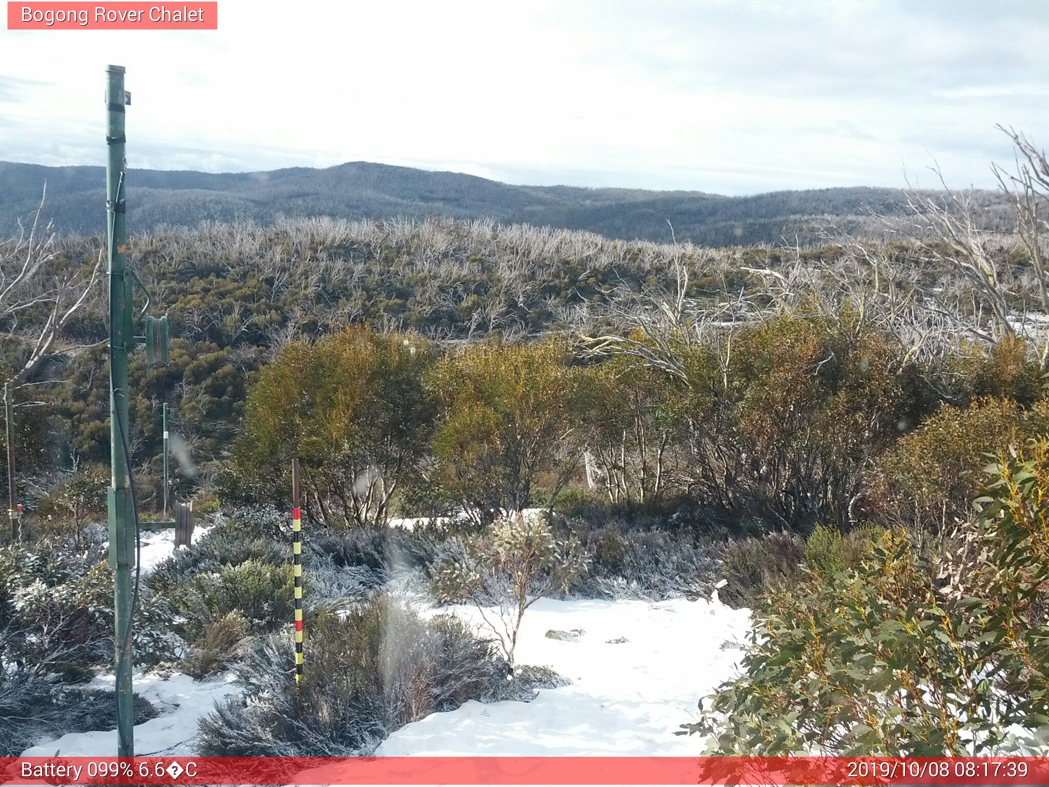 Bogong Web Cam 8:17am Tuesday 8th of October 2019