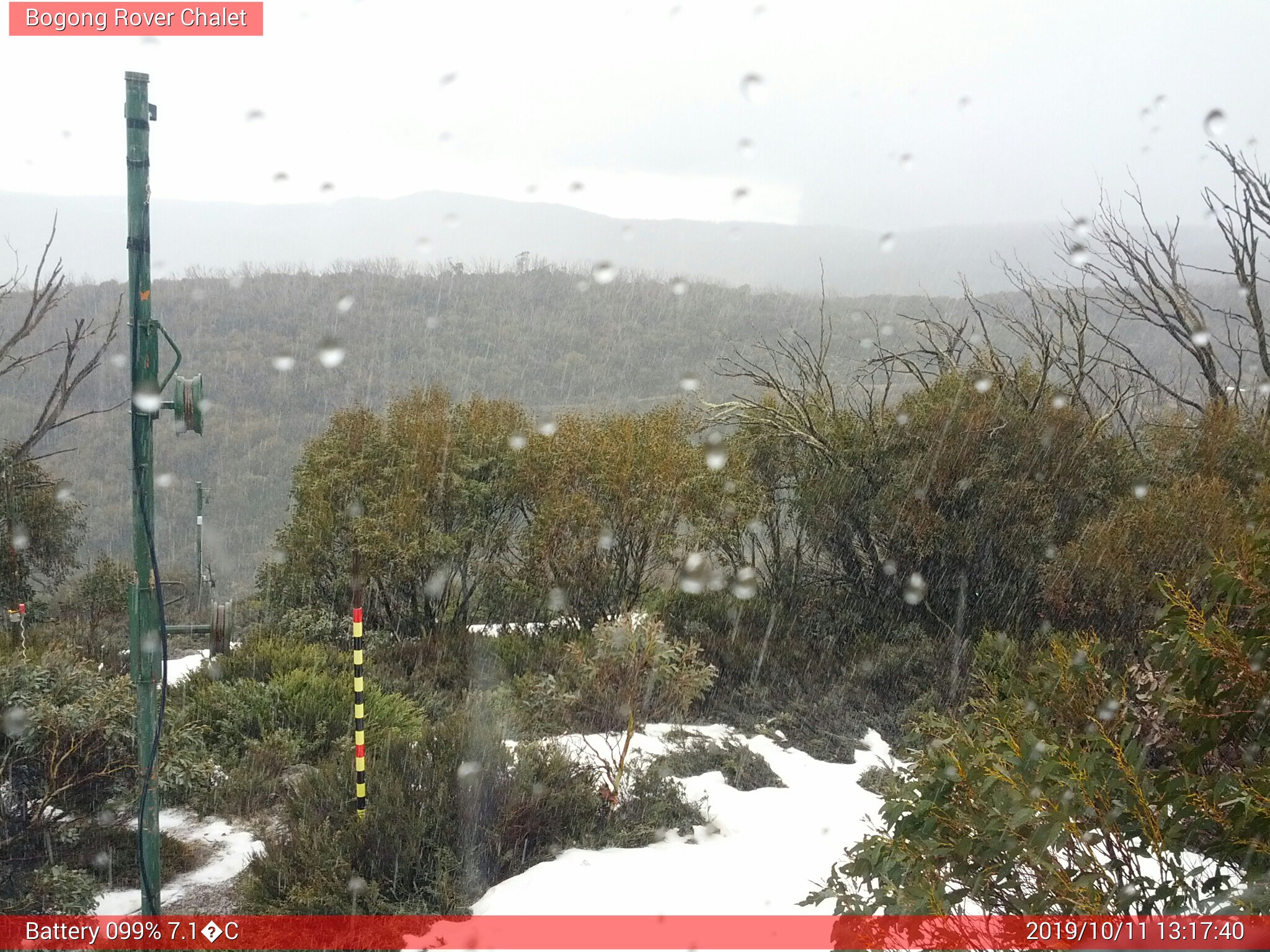 Bogong Web Cam 1:17pm Friday 11th of October 2019