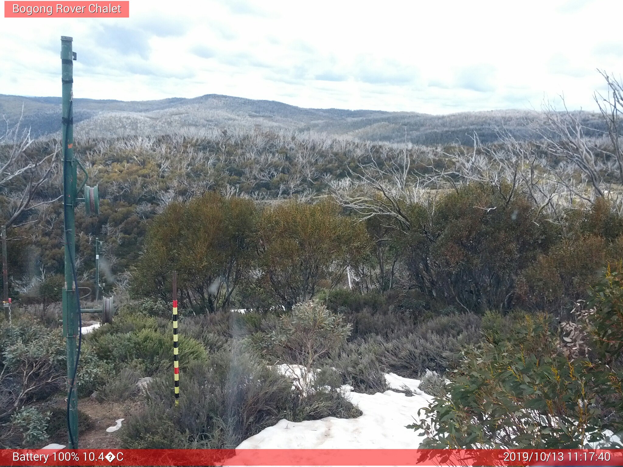 Bogong Web Cam 11:17am Sunday 13th of October 2019