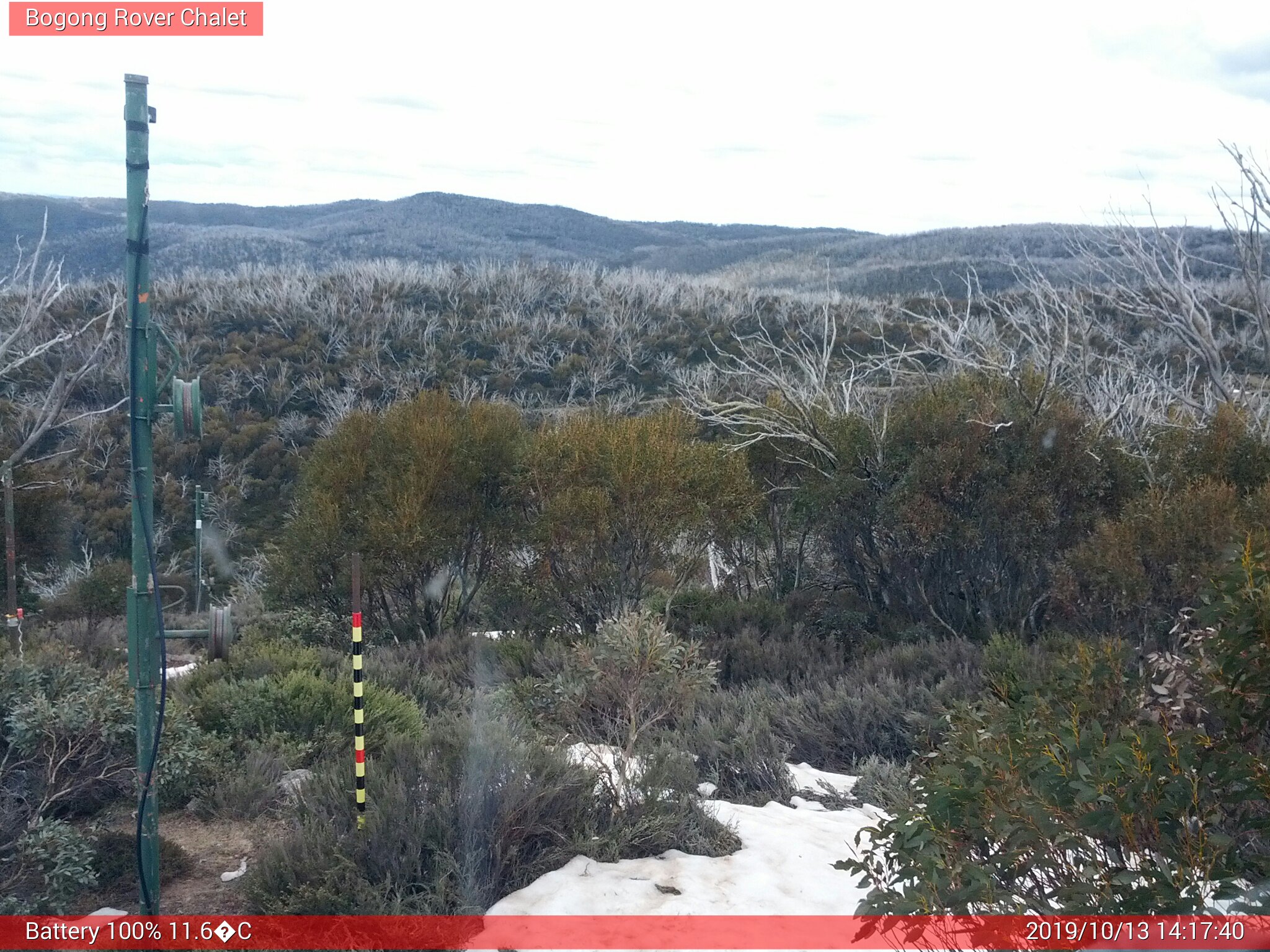 Bogong Web Cam 2:17pm Sunday 13th of October 2019