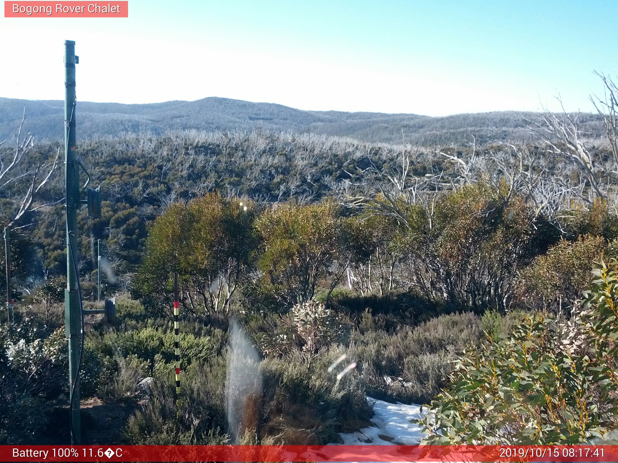 Bogong Web Cam 8:17am Tuesday 15th of October 2019