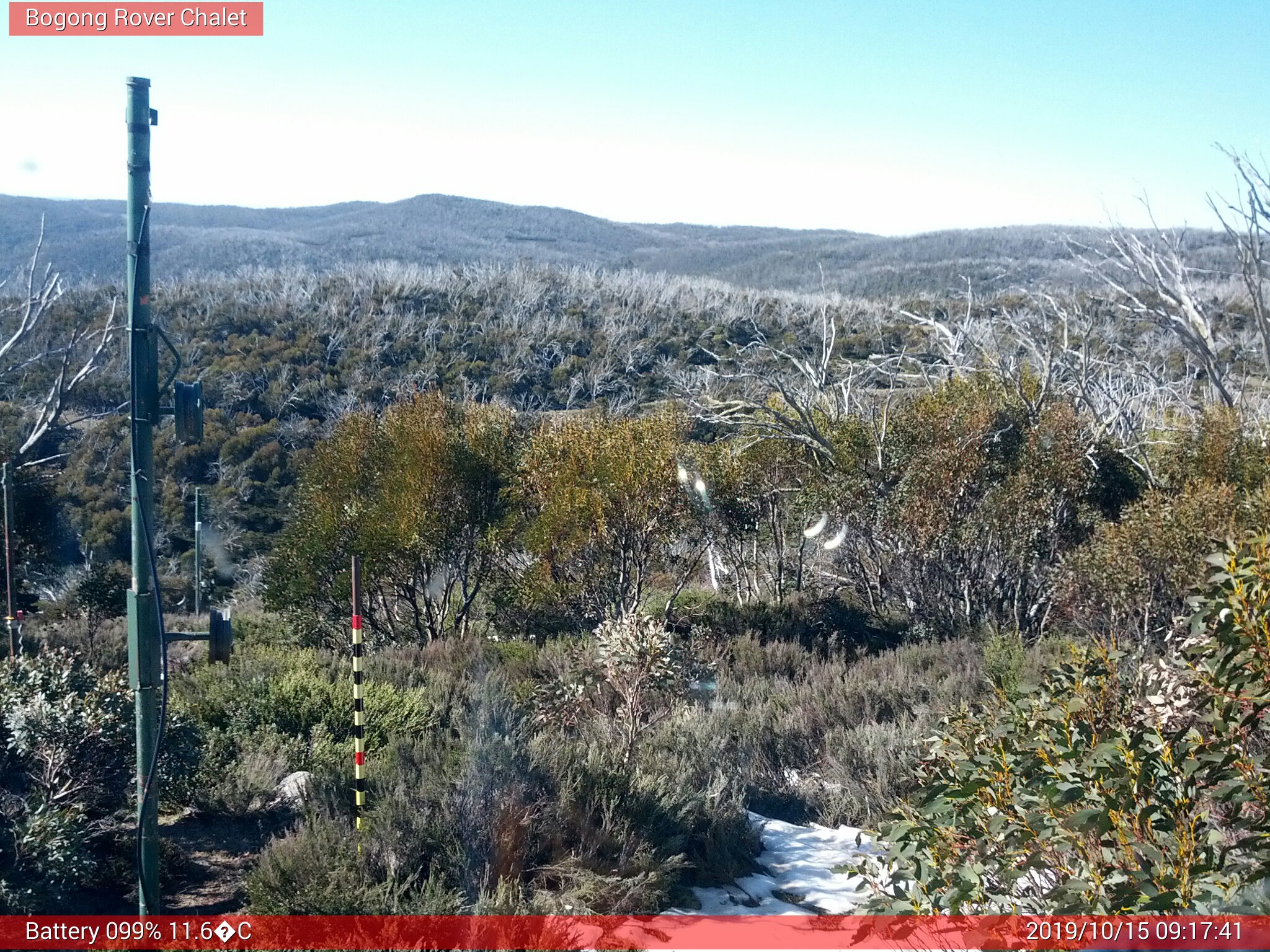 Bogong Web Cam 9:17am Tuesday 15th of October 2019