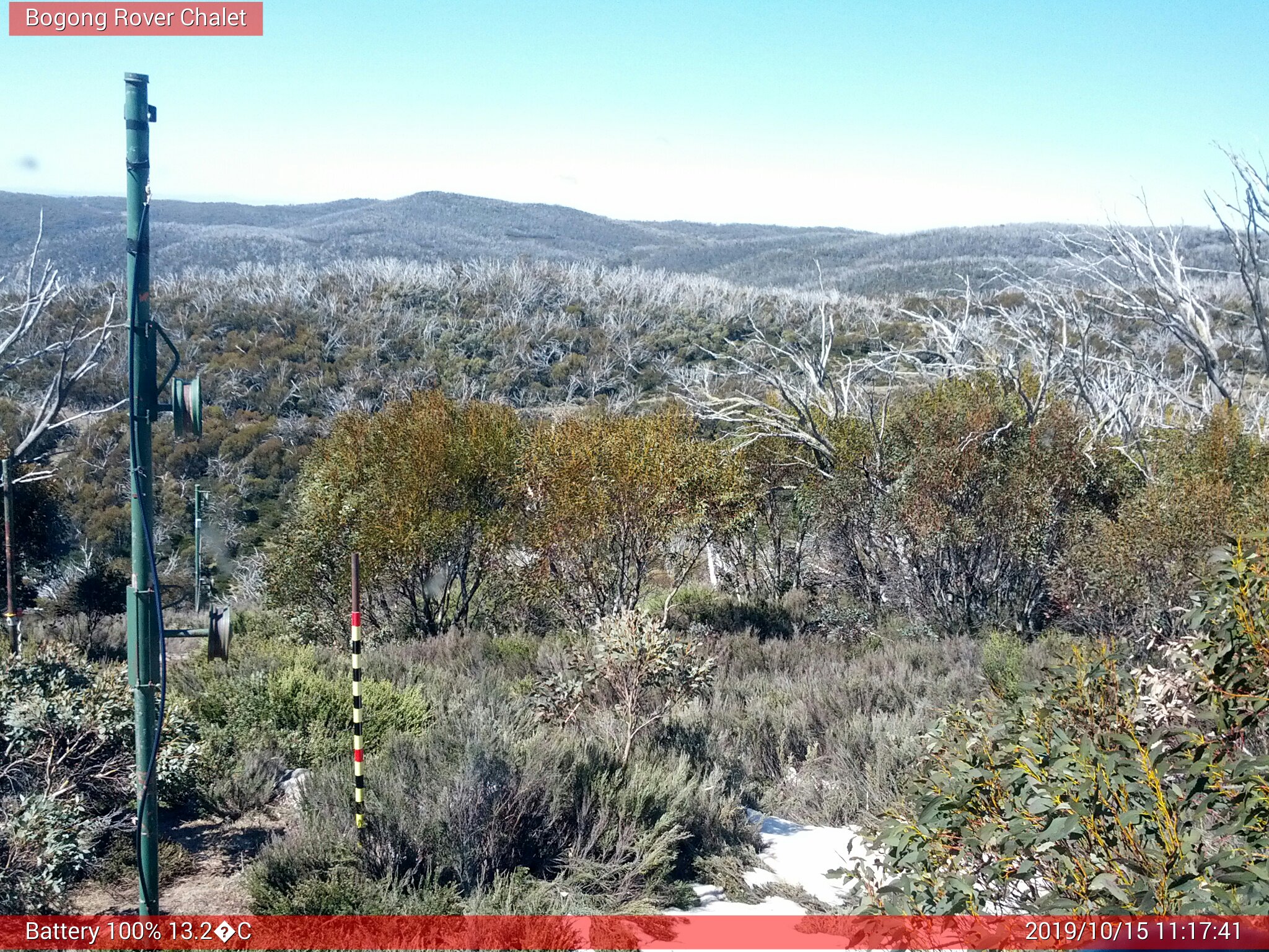 Bogong Web Cam 11:17am Tuesday 15th of October 2019