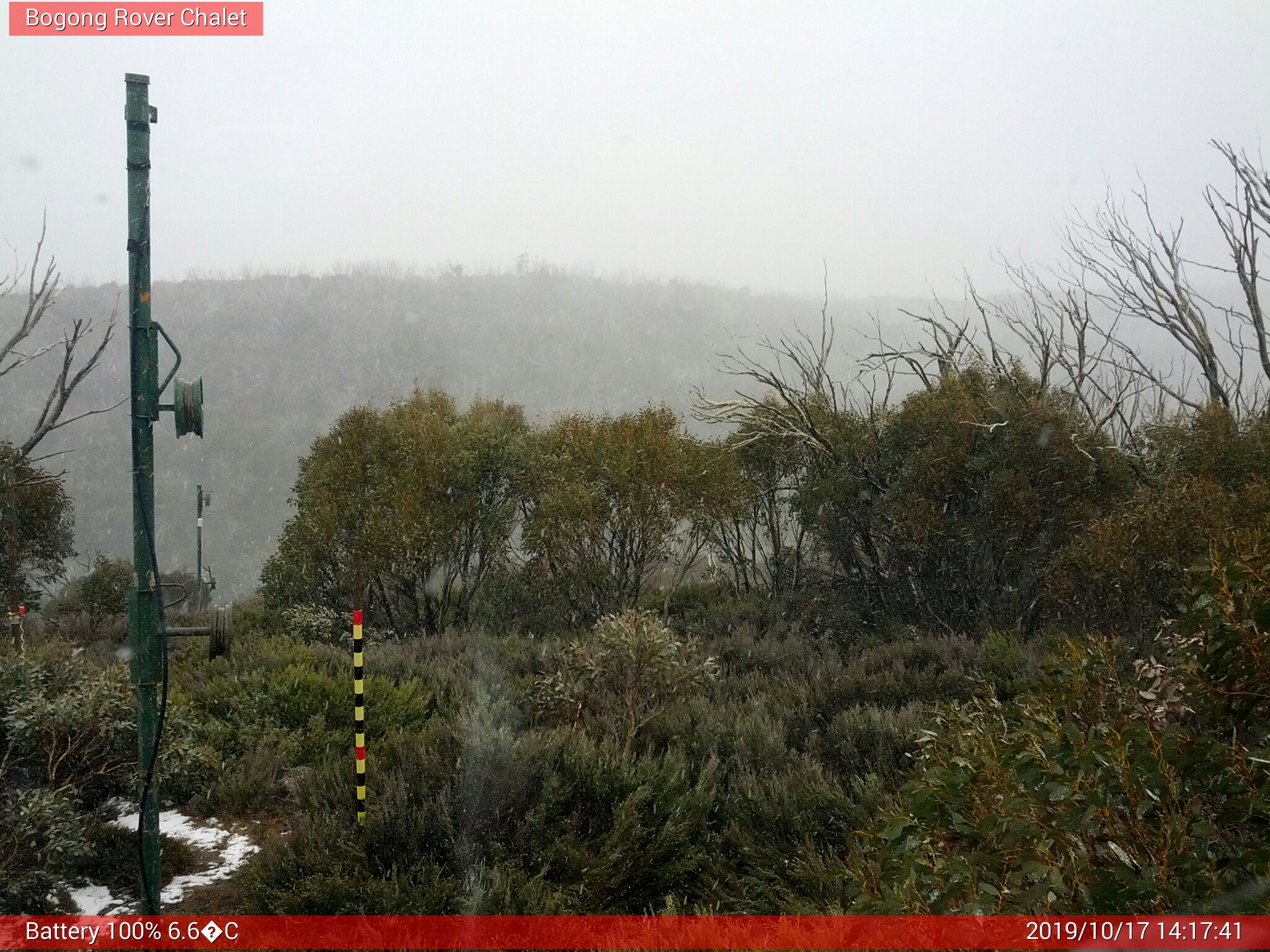 Bogong Web Cam 2:17pm Thursday 17th of October 2019