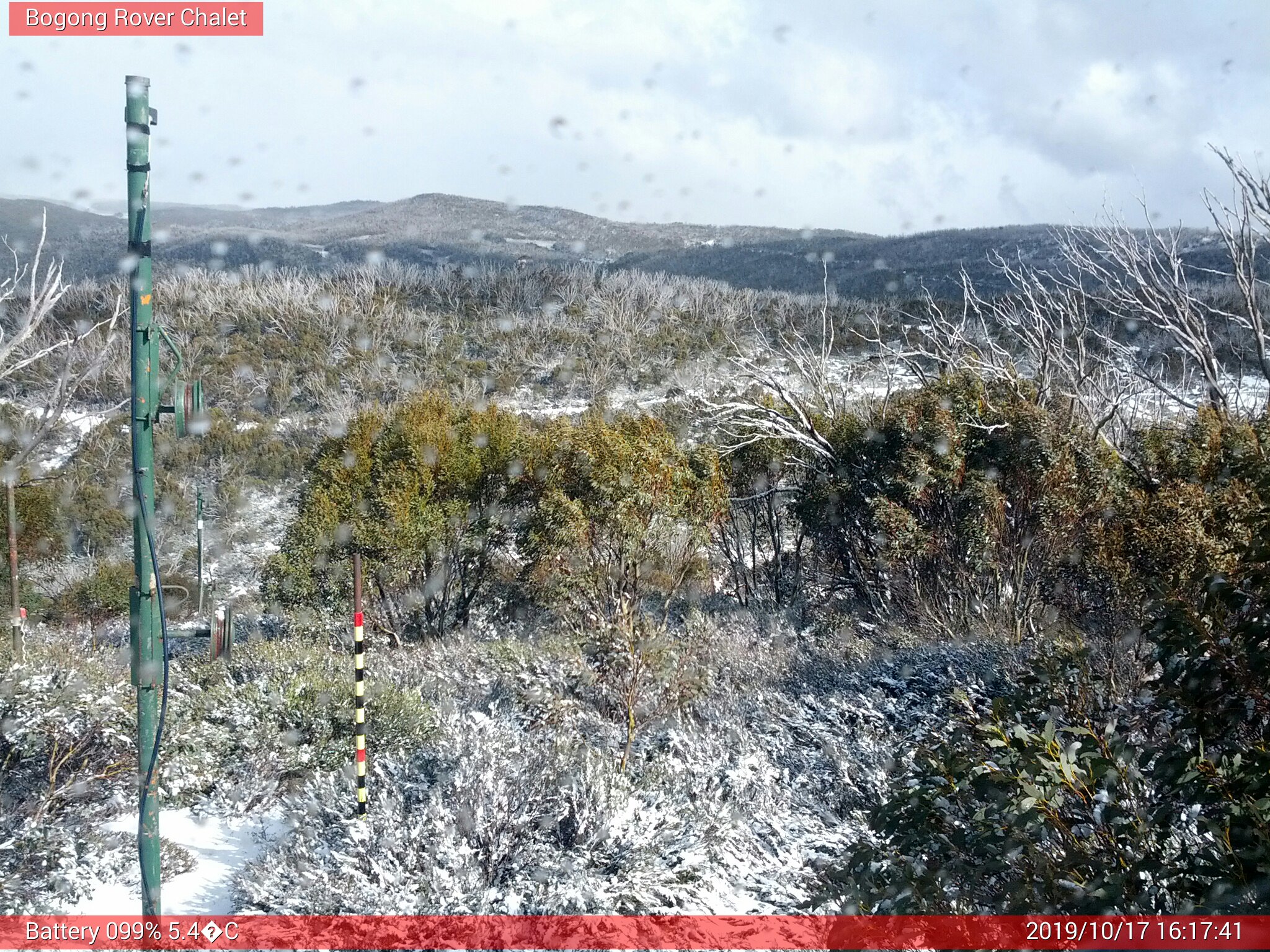 Bogong Web Cam 4:17pm Thursday 17th of October 2019