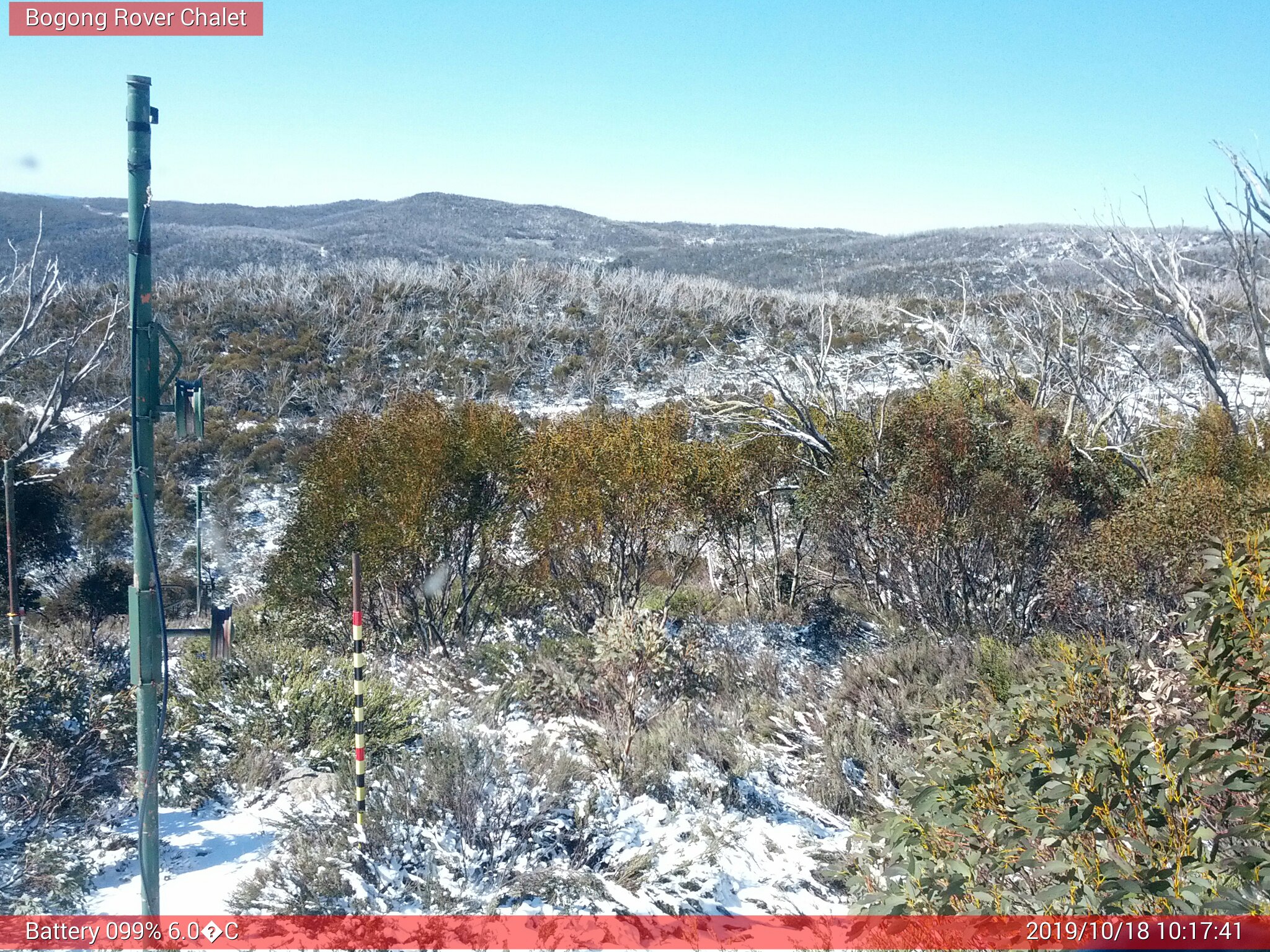 Bogong Web Cam 10:17am Friday 18th of October 2019