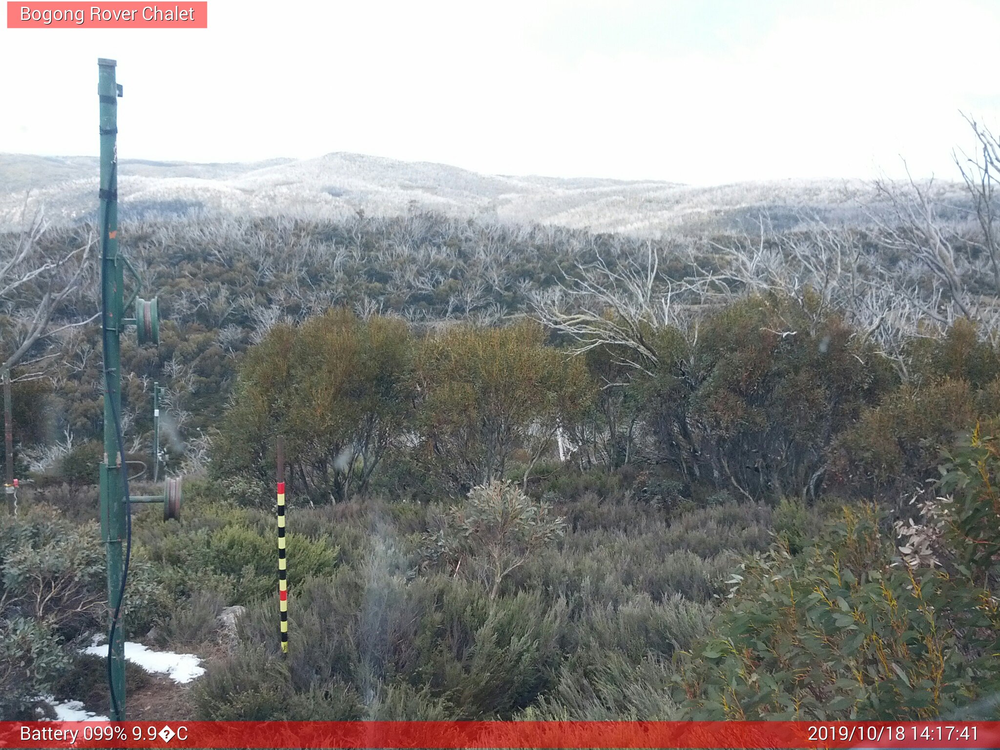 Bogong Web Cam 2:17pm Friday 18th of October 2019