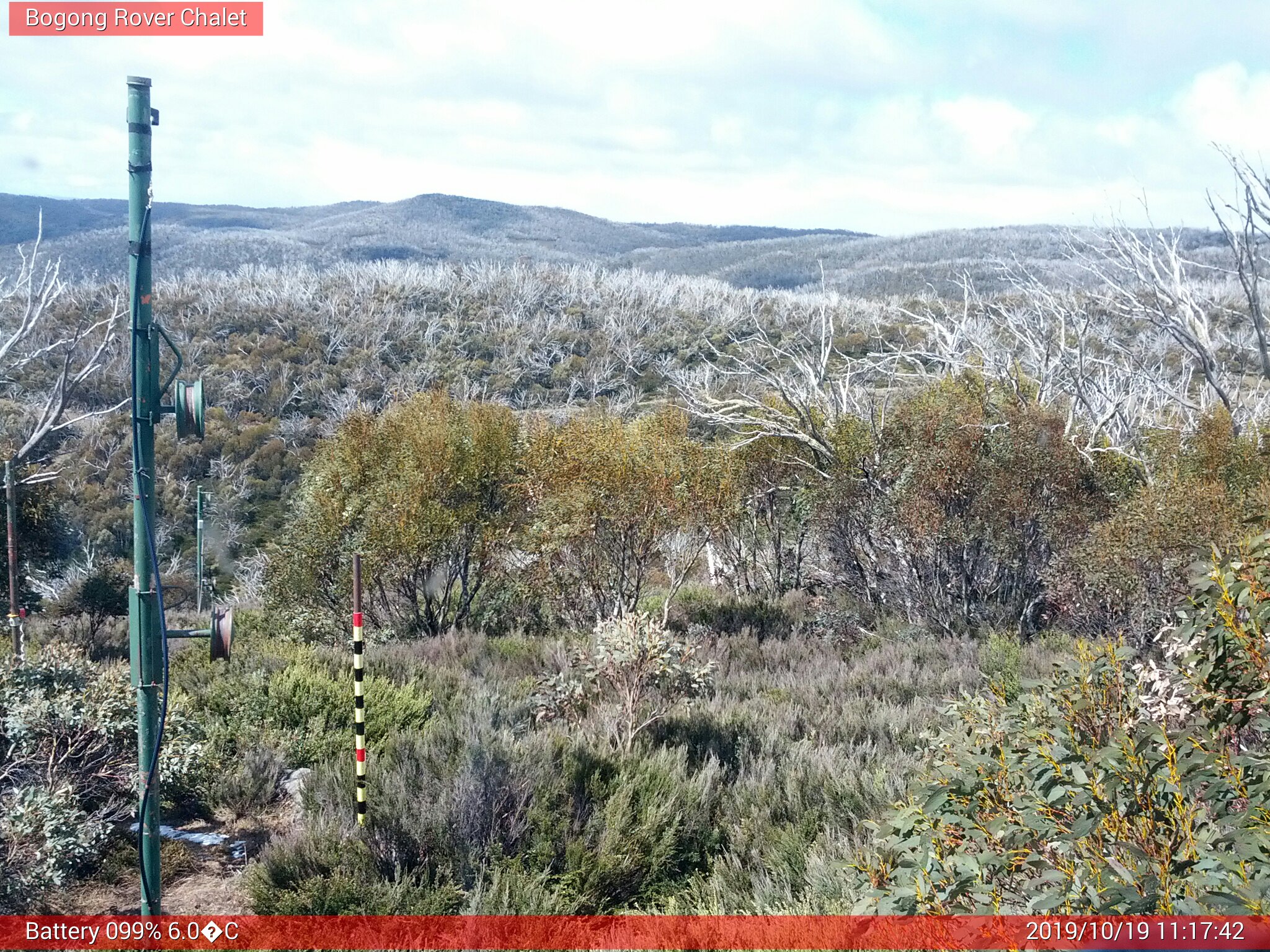 Bogong Web Cam 11:17am Saturday 19th of October 2019