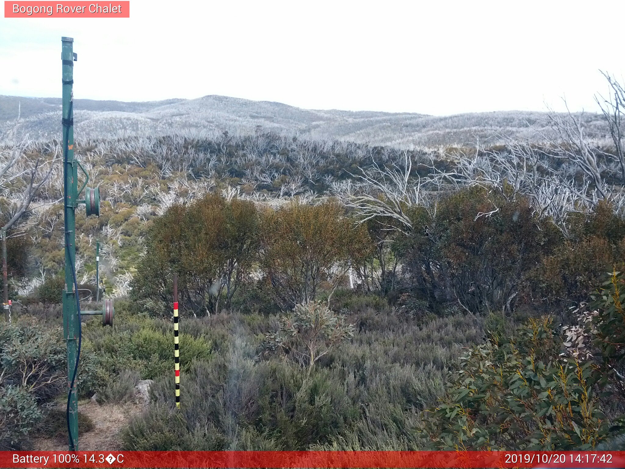 Bogong Web Cam 2:17pm Sunday 20th of October 2019