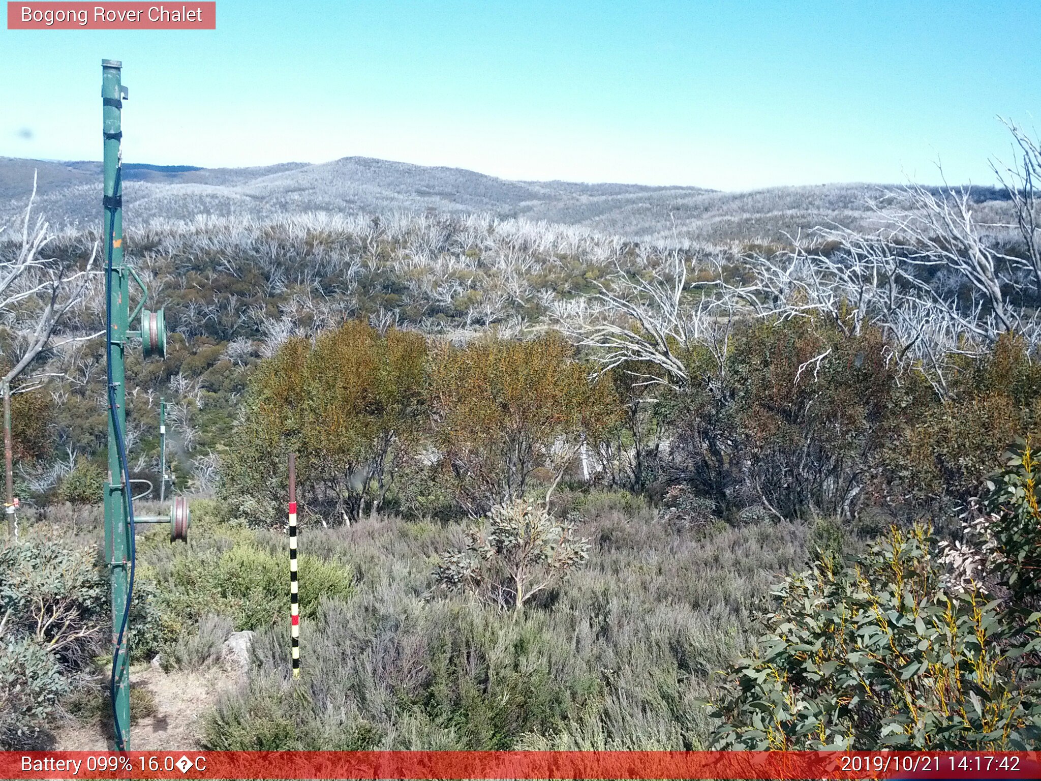 Bogong Web Cam 2:17pm Monday 21st of October 2019