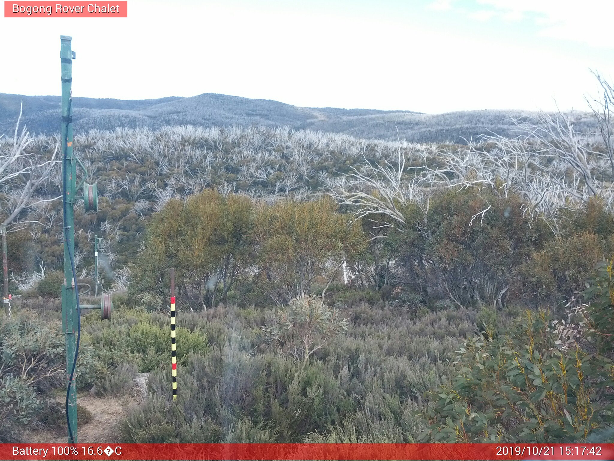 Bogong Web Cam 3:17pm Monday 21st of October 2019