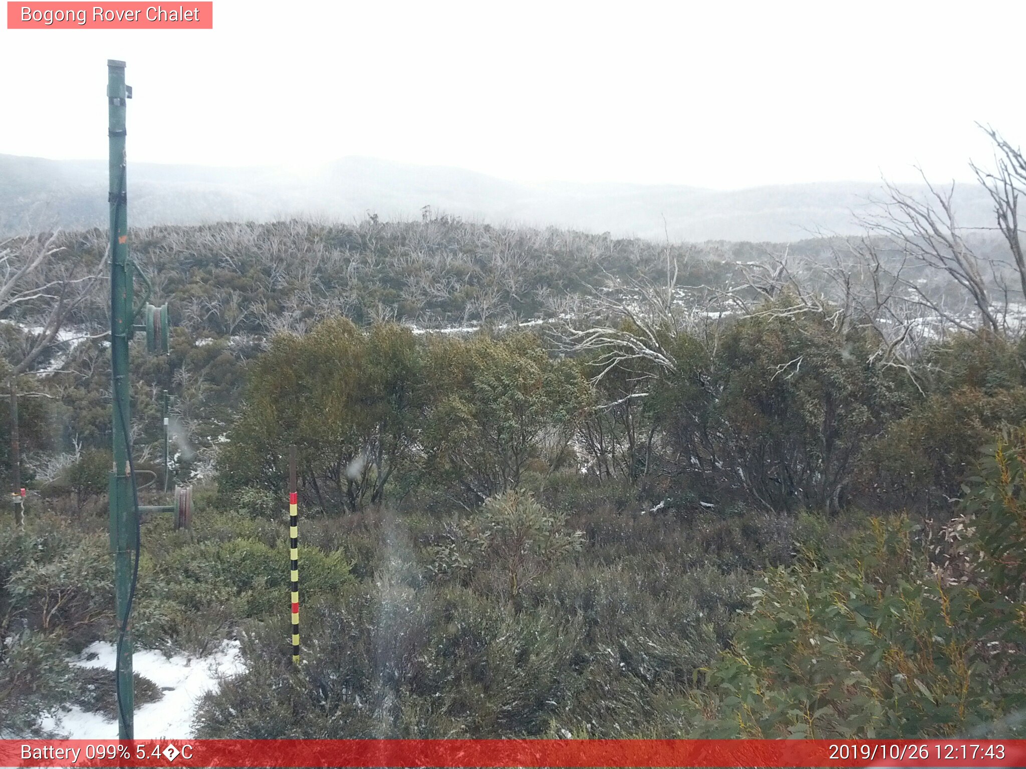 Bogong Web Cam 12:17pm Saturday 26th of October 2019