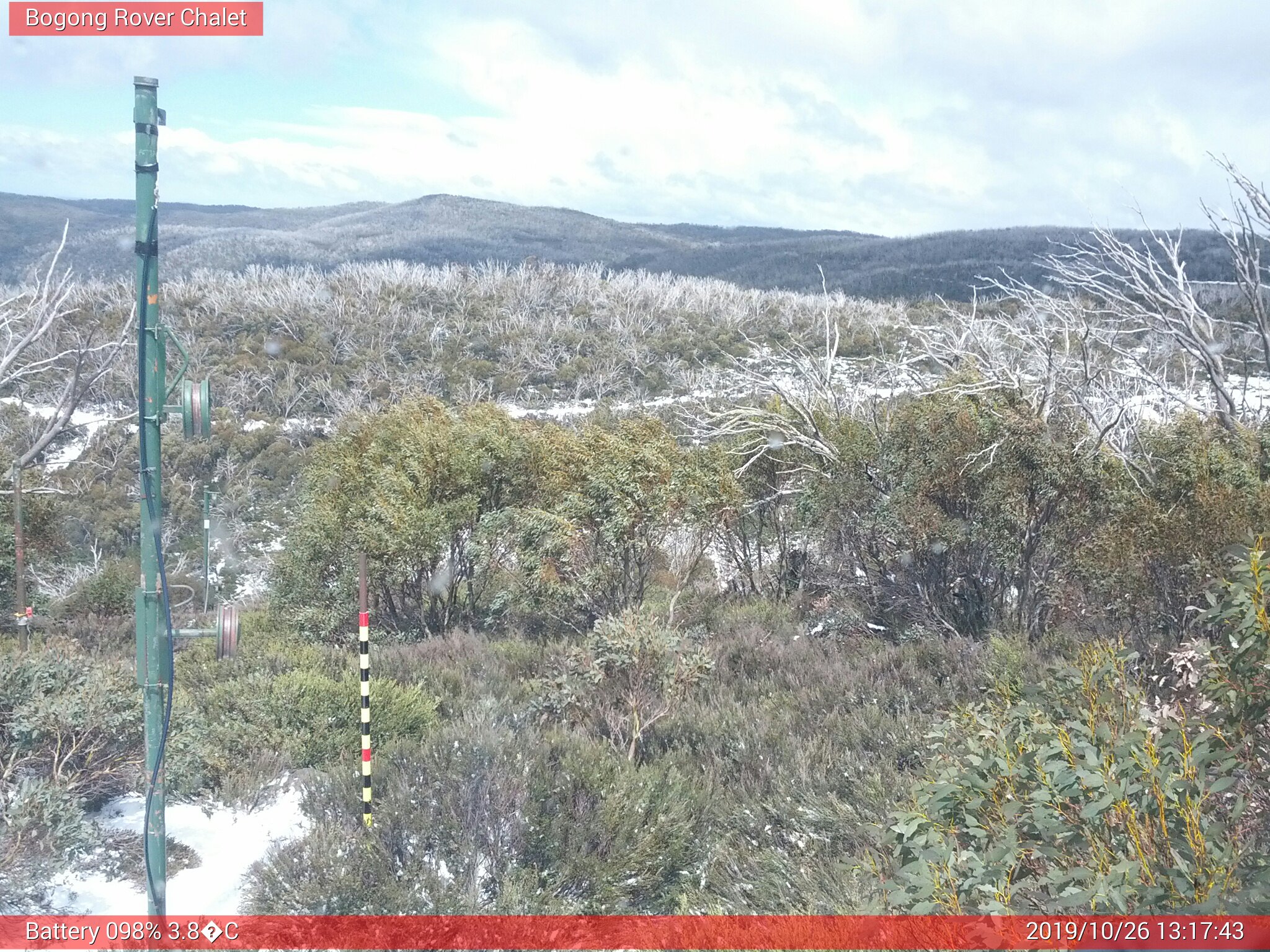 Bogong Web Cam 1:17pm Saturday 26th of October 2019