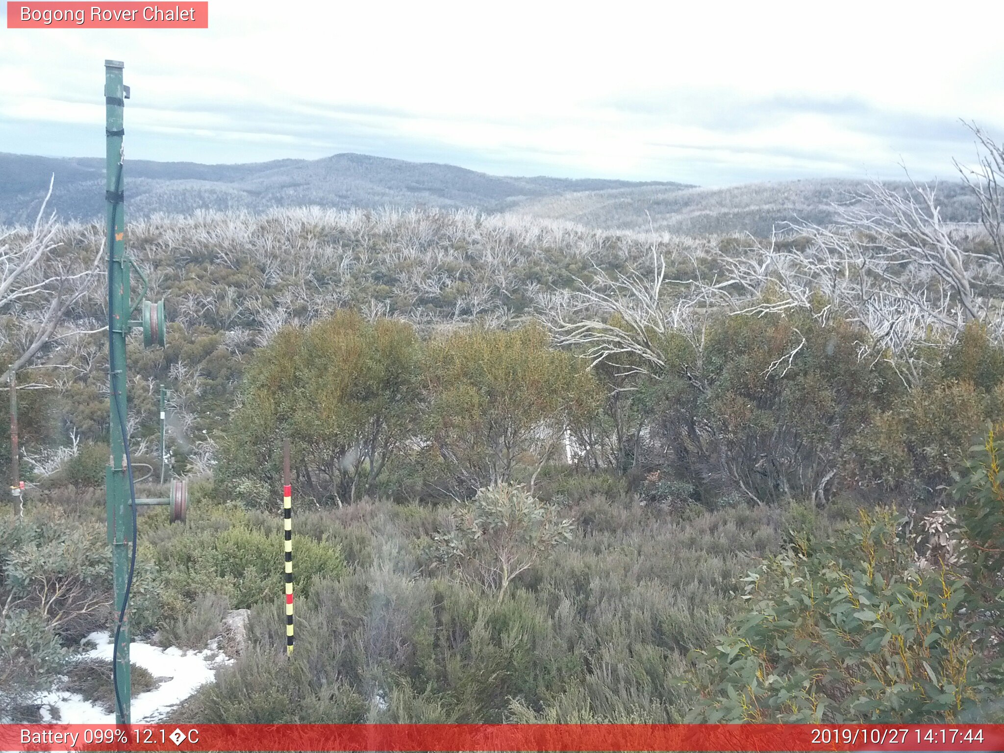 Bogong Web Cam 2:17pm Sunday 27th of October 2019