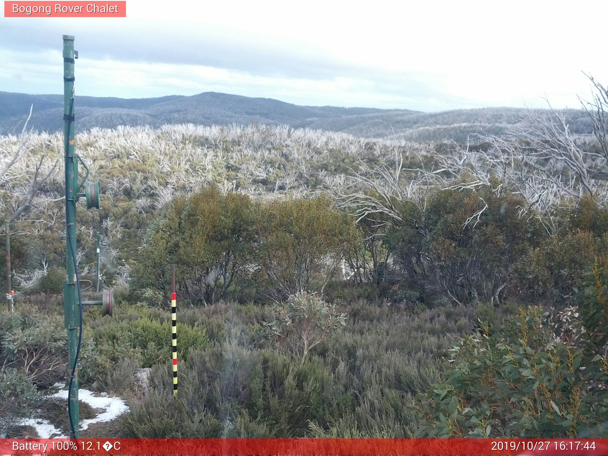 Bogong Web Cam 4:17pm Sunday 27th of October 2019