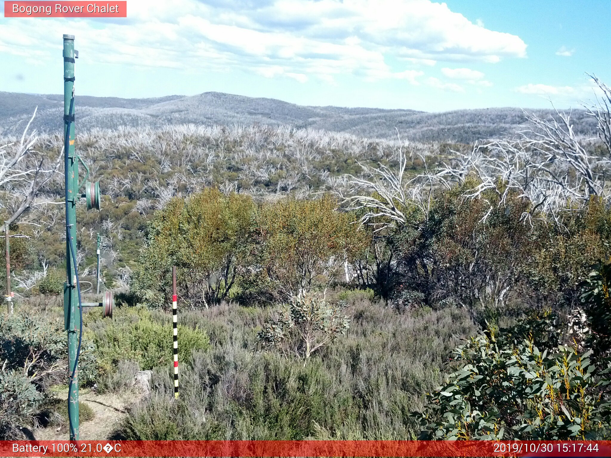 Bogong Web Cam 3:17pm Wednesday 30th of October 2019