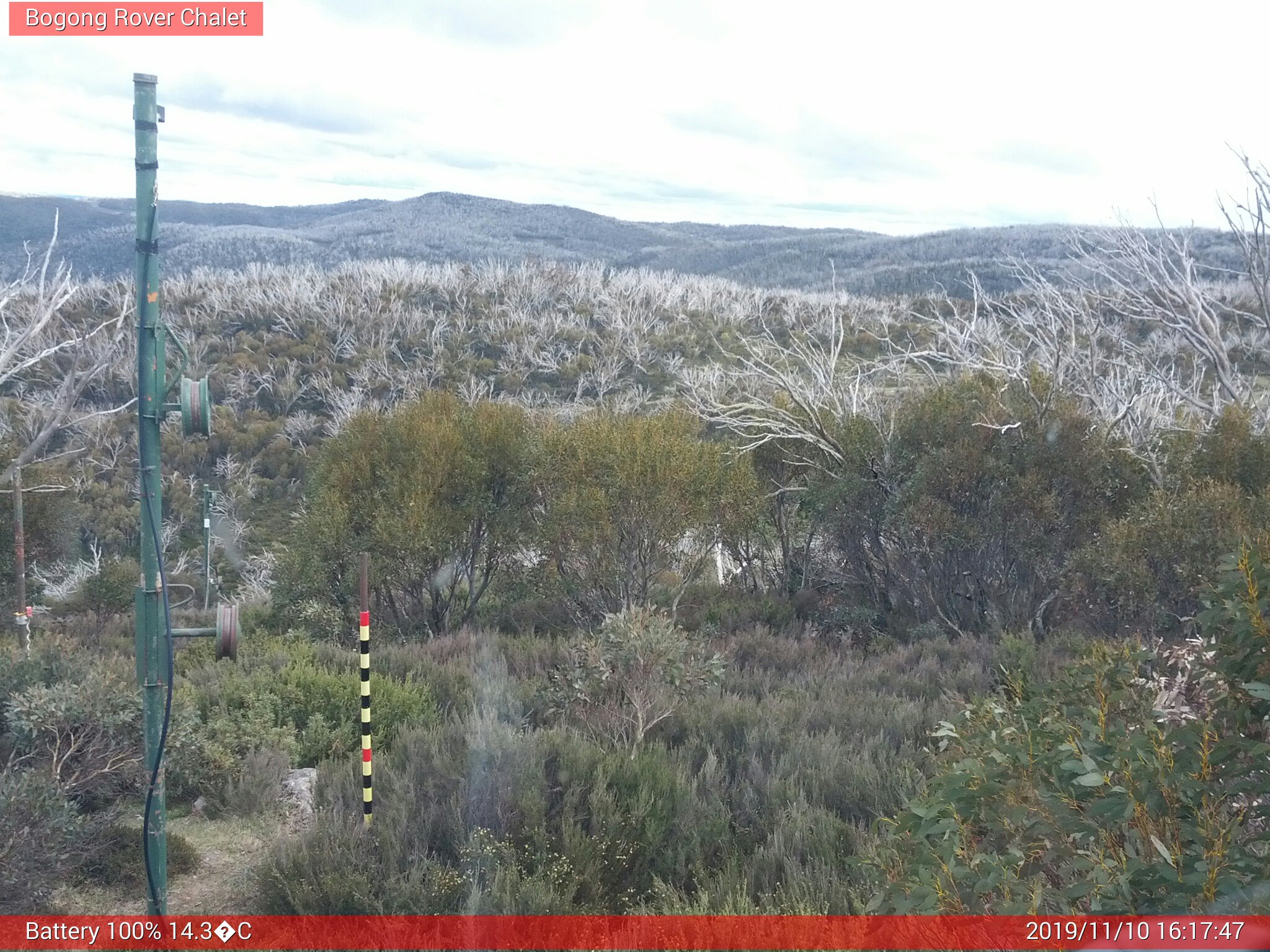 Bogong Web Cam 4:17pm Sunday 10th of November 2019