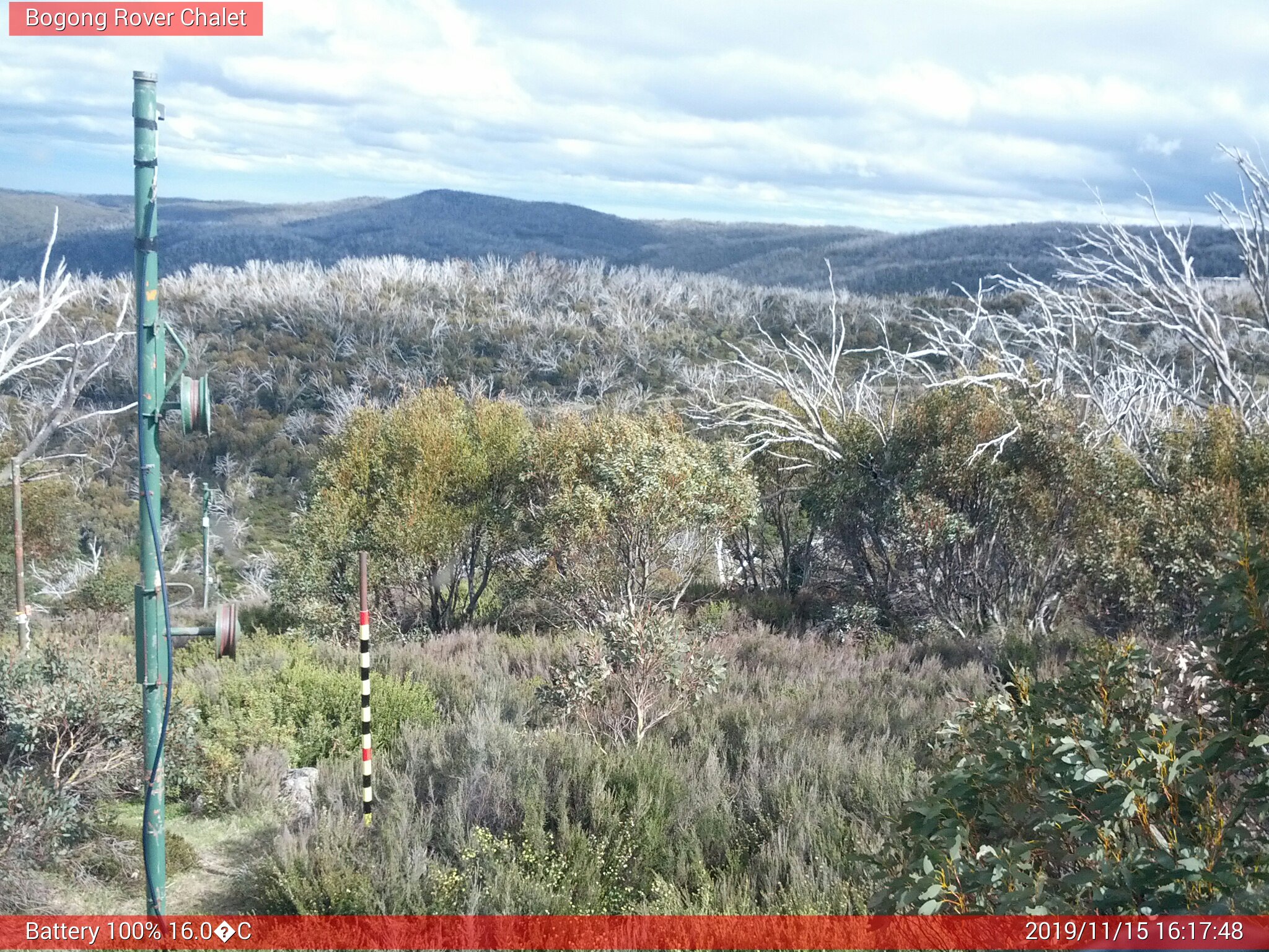 Bogong Web Cam 4:17pm Friday 15th of November 2019