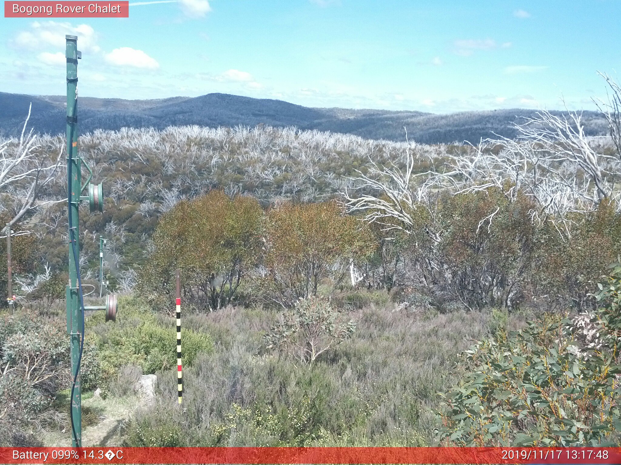 Bogong Web Cam 1:17pm Sunday 17th of November 2019