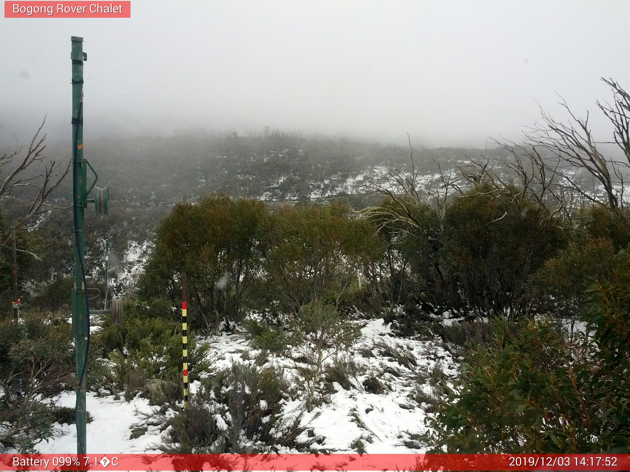 Bogong Web Cam 2:17pm Tuesday 3rd of December 2019