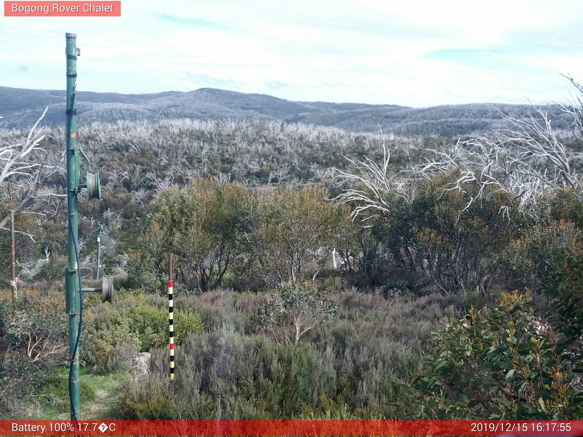 Bogong Web Cam 4:17pm Sunday 15th of December 2019