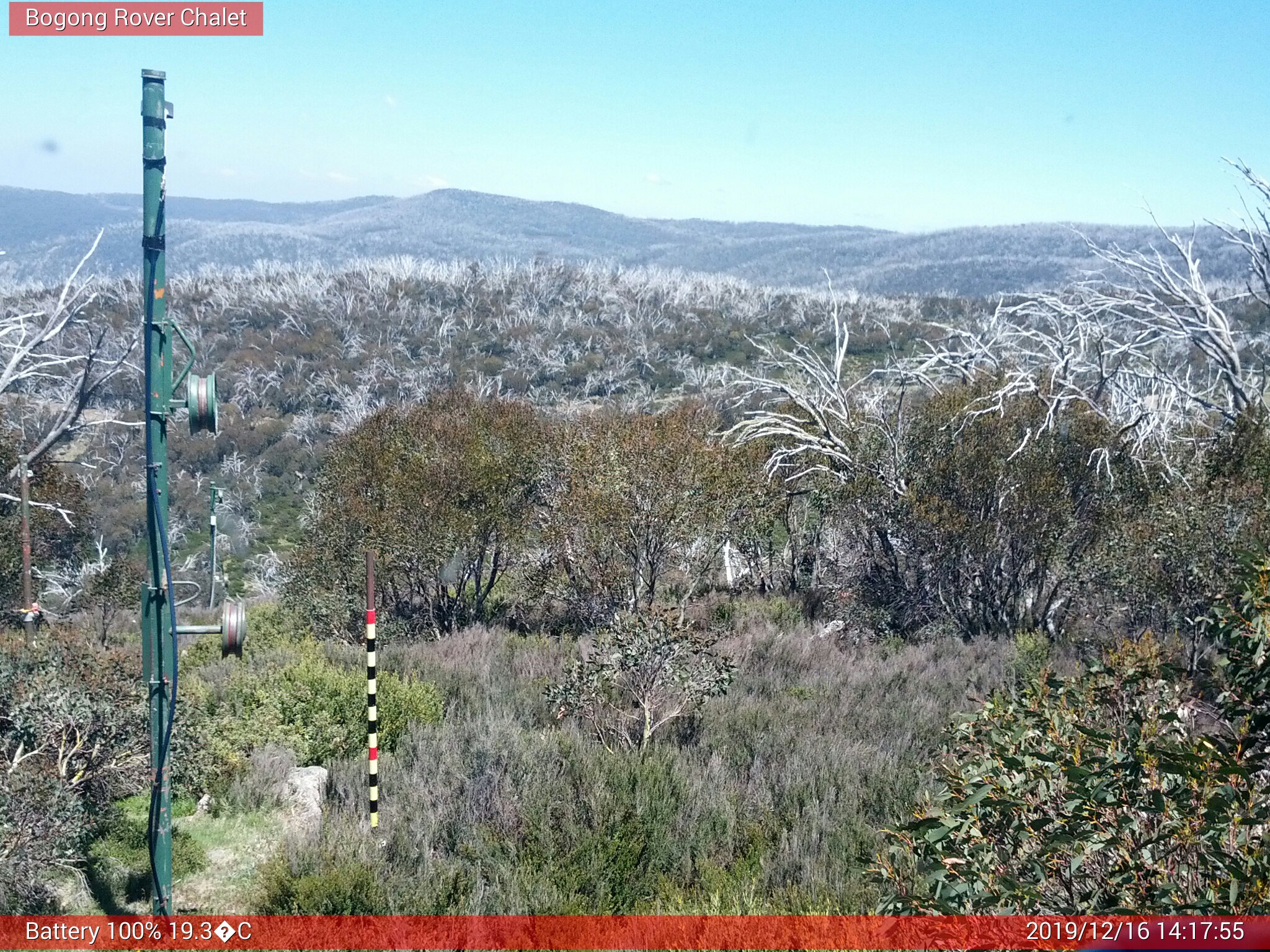 Bogong Web Cam 2:17pm Monday 16th of December 2019