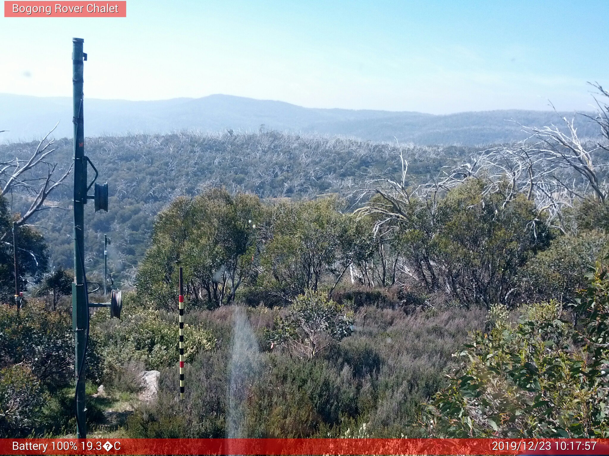 Bogong Web Cam 10:17am Monday 23rd of December 2019