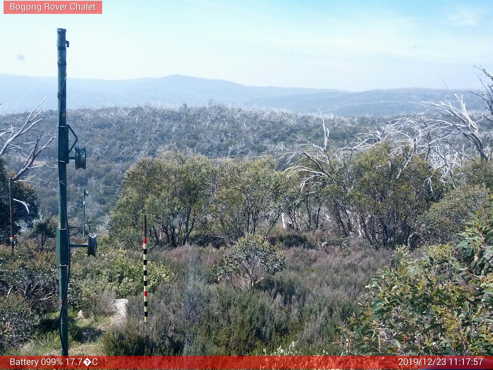 Bogong Web Cam 11:17am Monday 23rd of December 2019