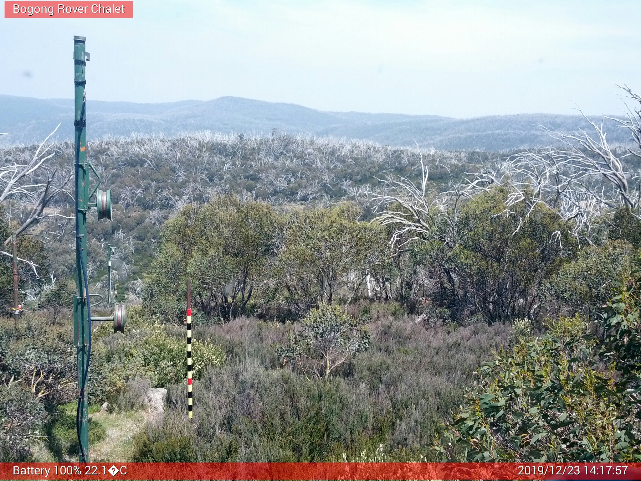 Bogong Web Cam 2:17pm Monday 23rd of December 2019