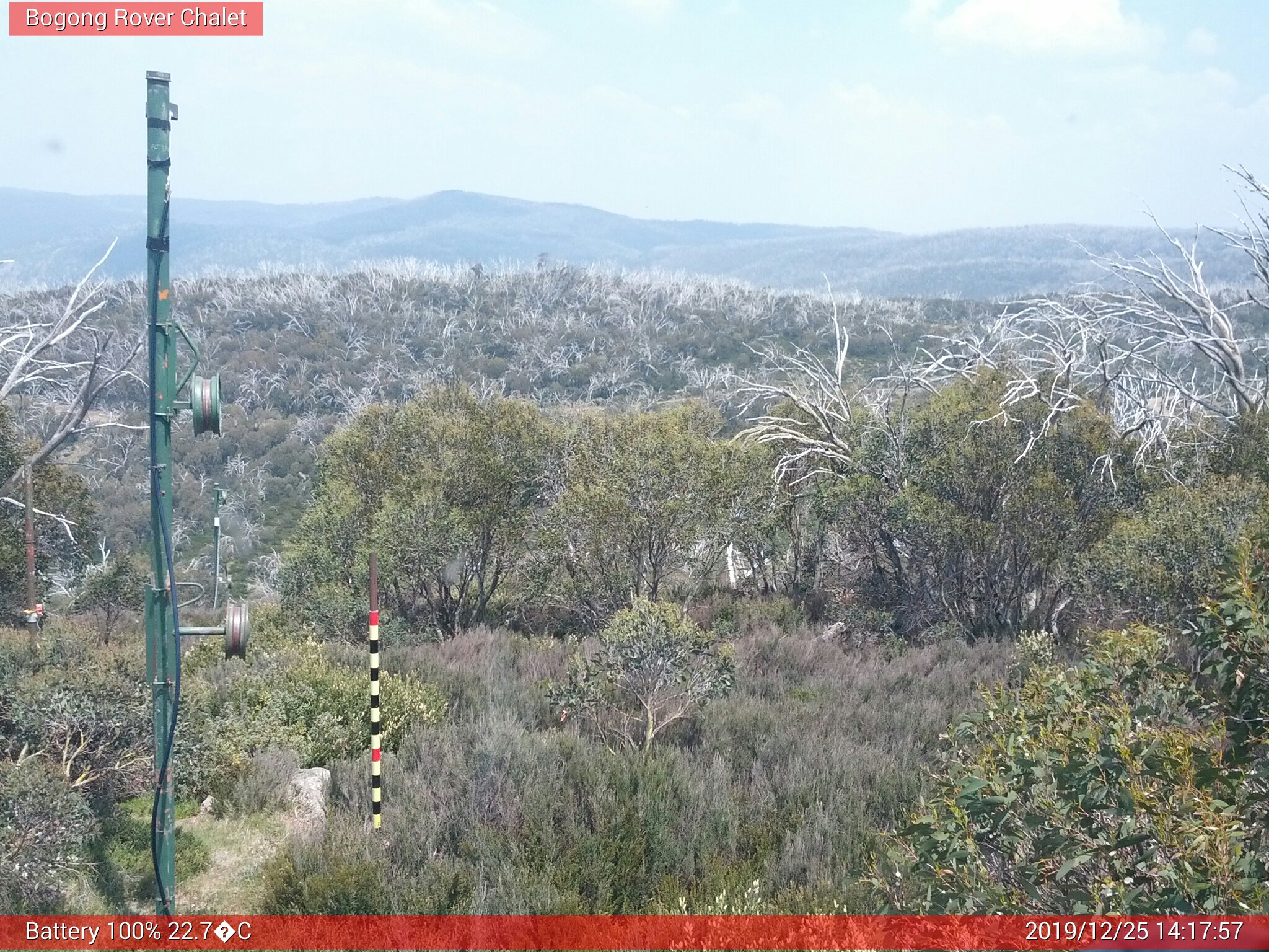 Bogong Web Cam 2:17pm Wednesday 25th of December 2019