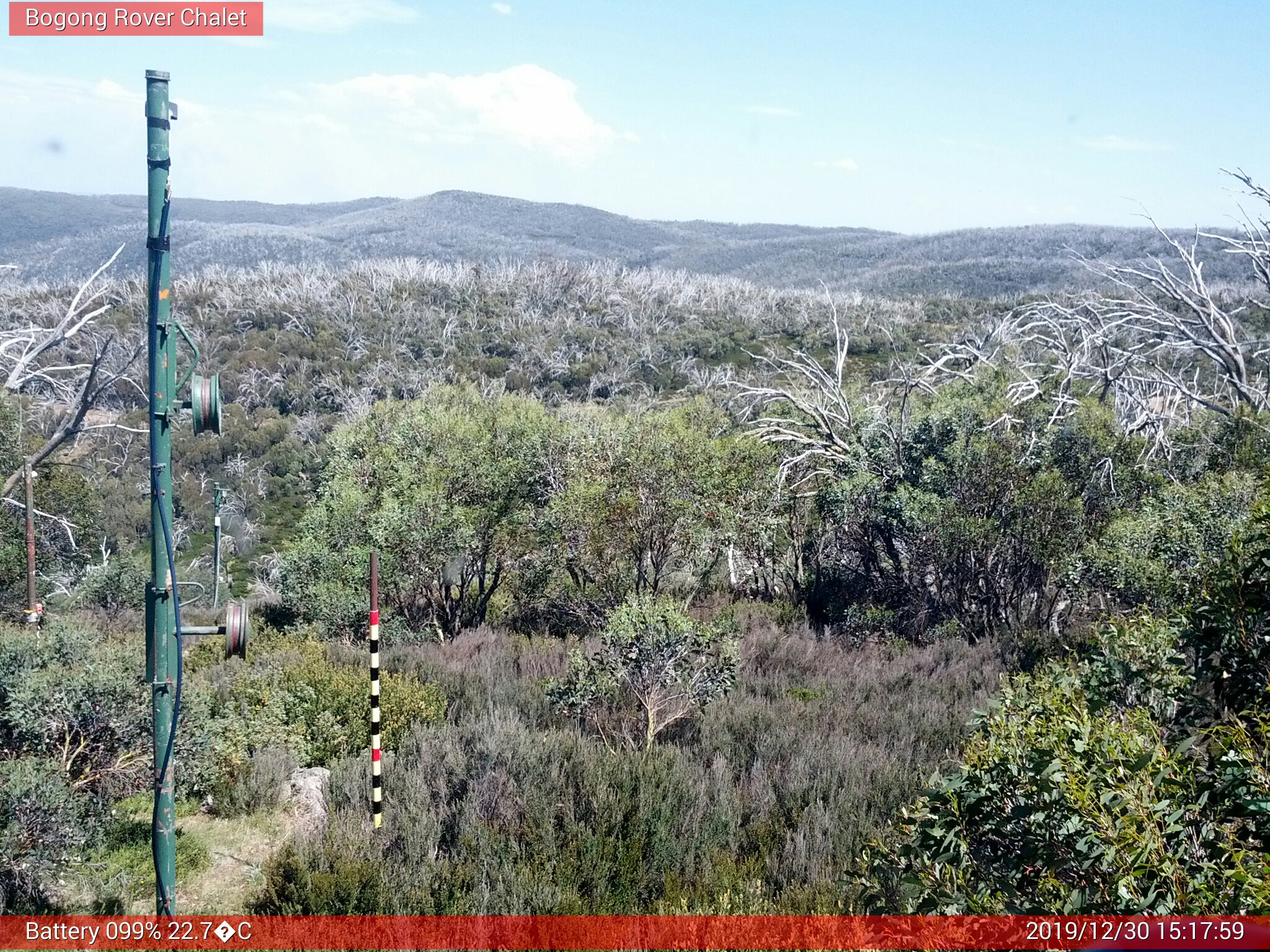 Bogong Web Cam 3:17pm Monday 30th of December 2019