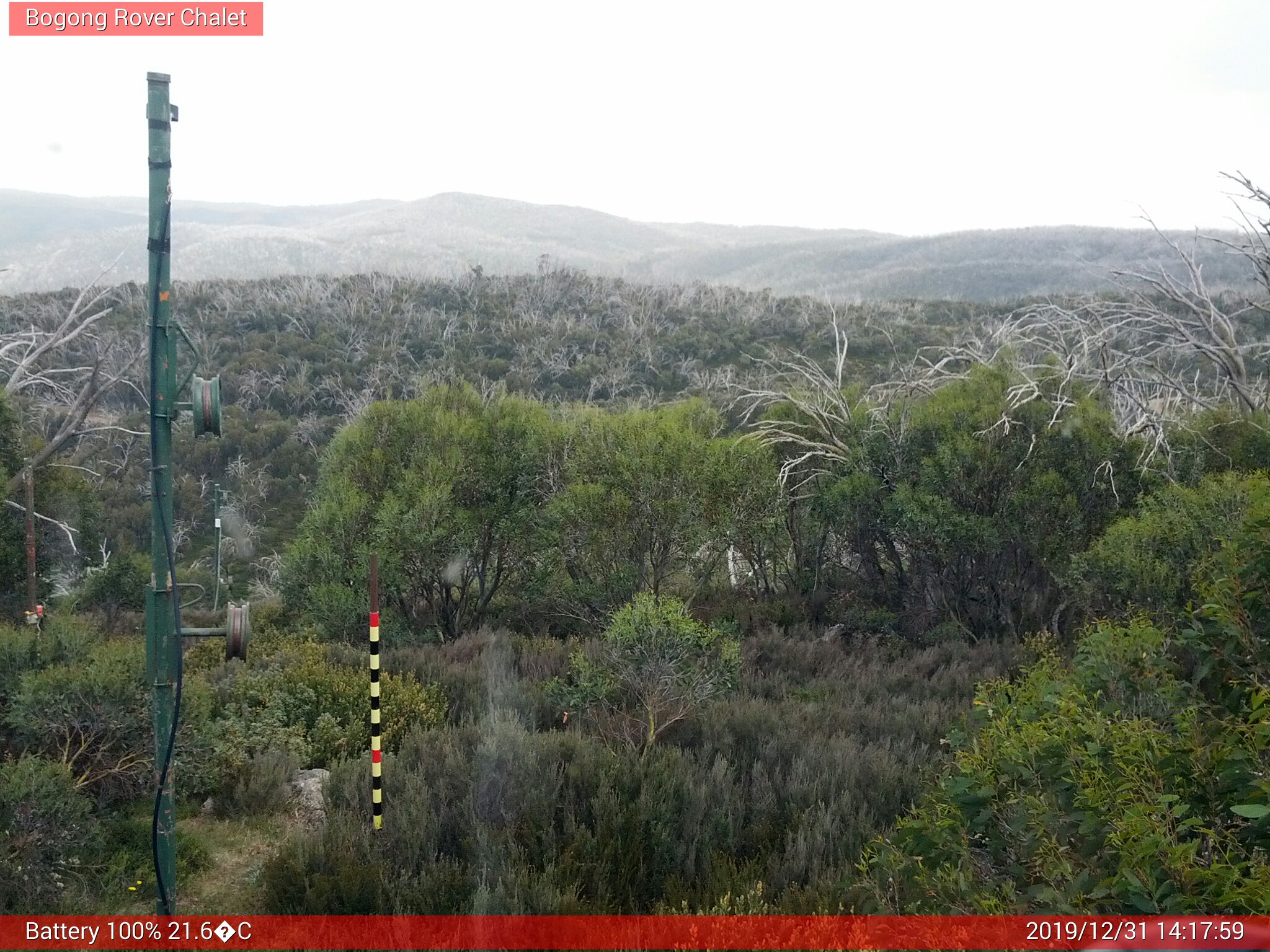 Bogong Web Cam 2:17pm Tuesday 31st of December 2019